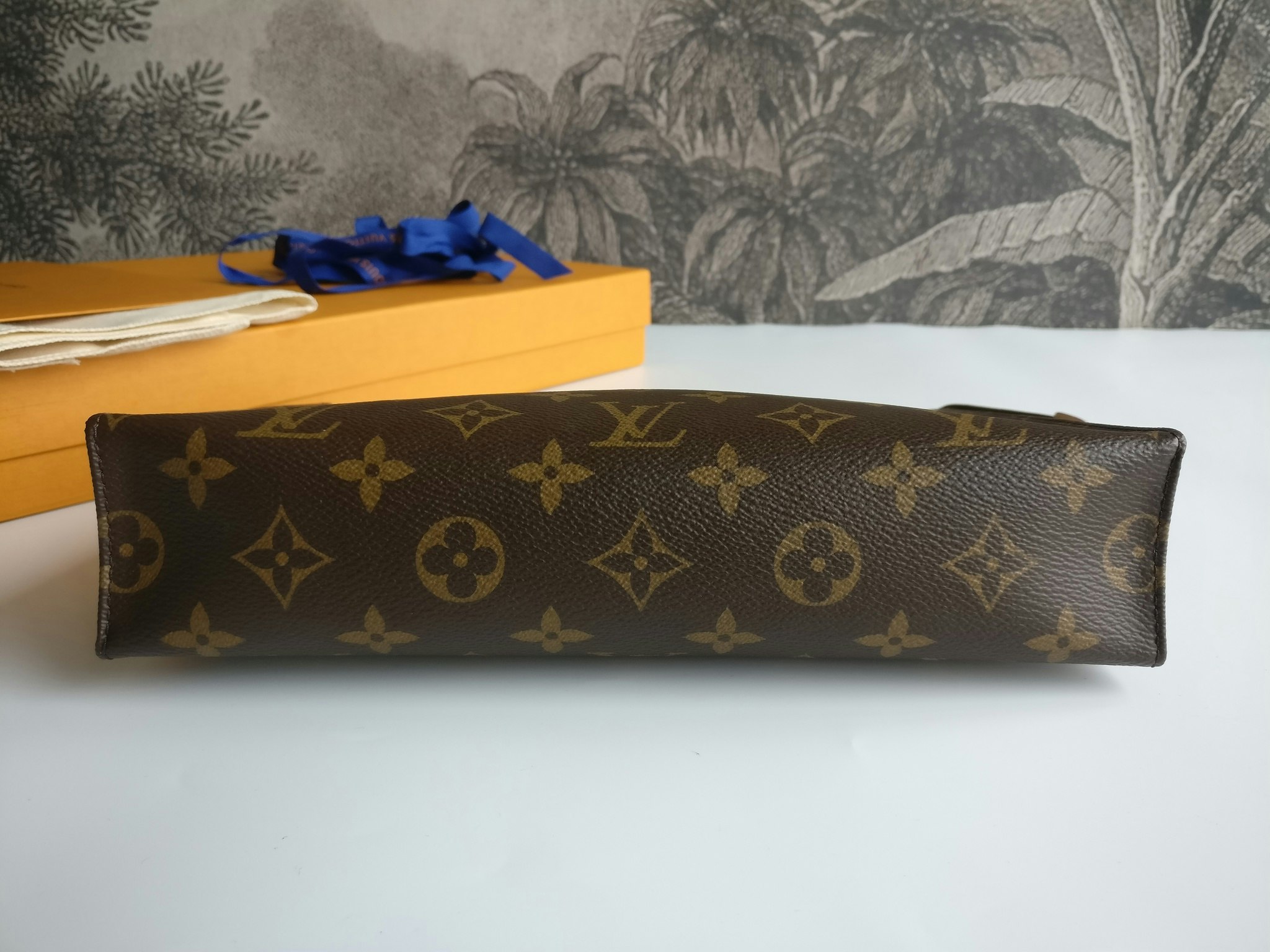 Louis Vuitton Toiletry Pouch 26