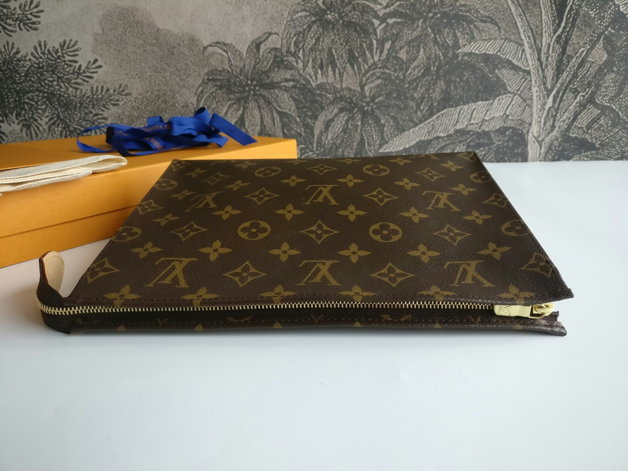 Louis Vuitton Toiletry Pouch 26