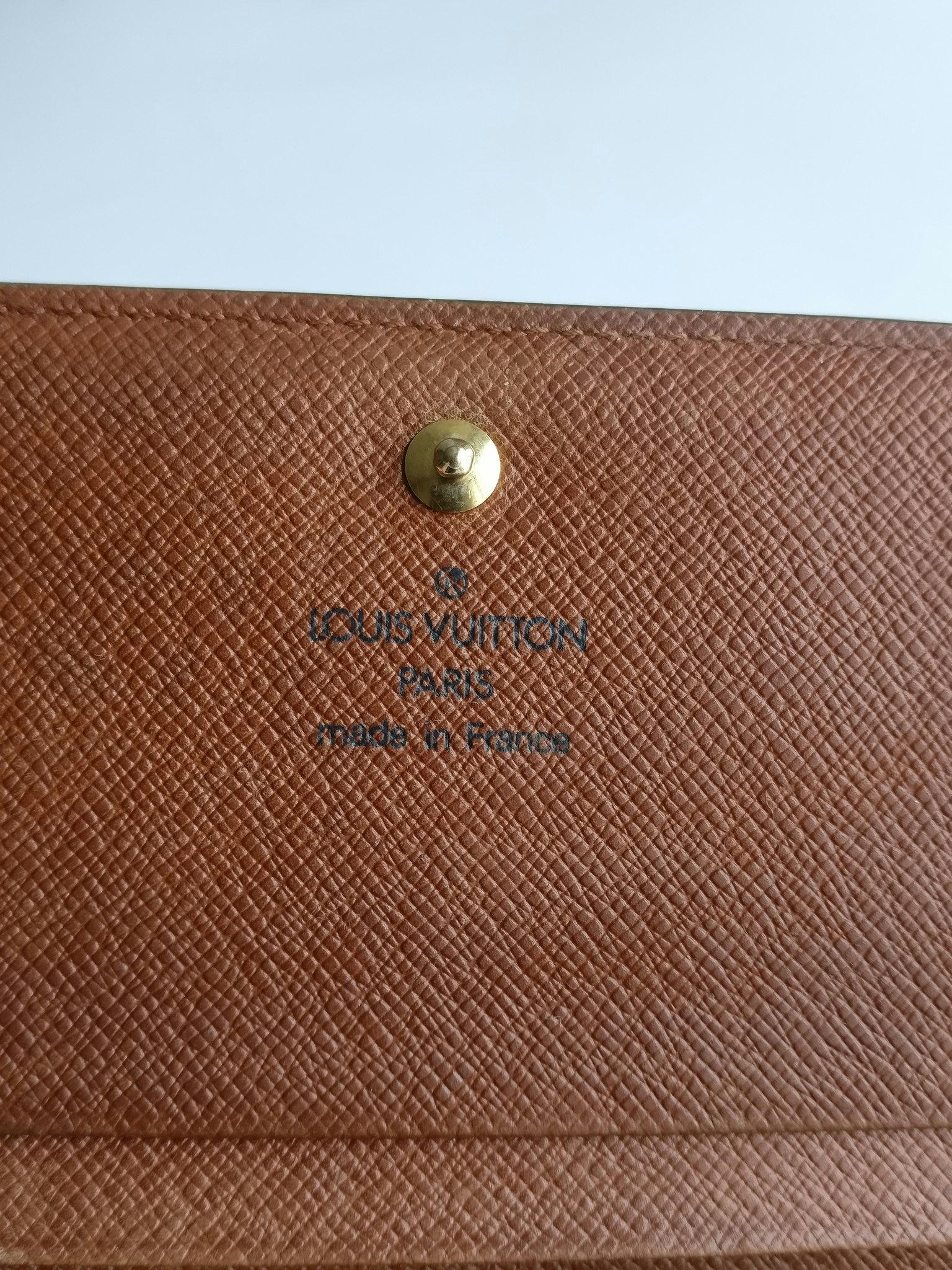 LOUIS VUITTON Monogram Porte-Monnaie Billet Wallet – Collections