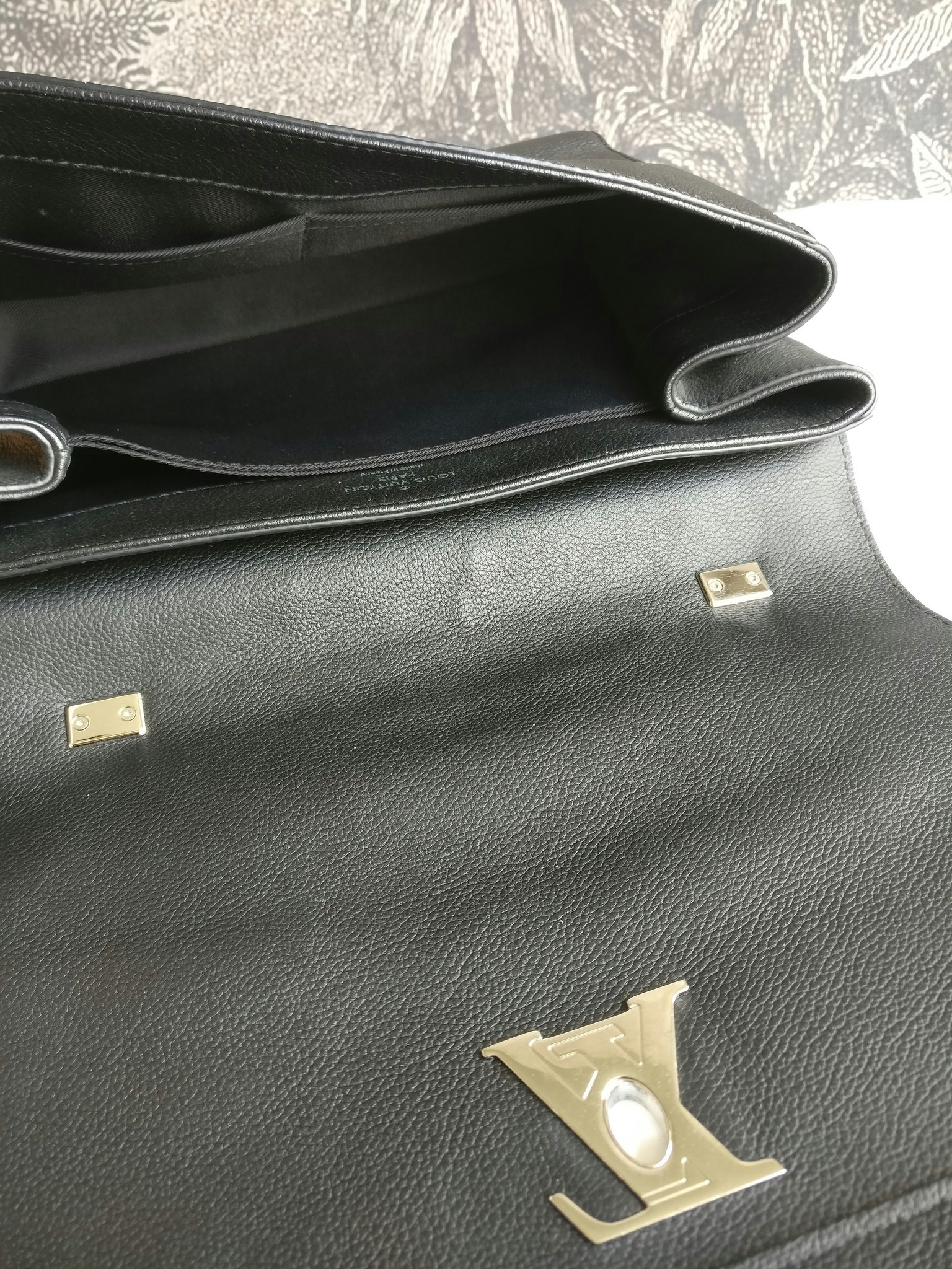 Louis Vuitton, Bags, Authentic Louis Vuitton Lockme Ii Noir Brand New