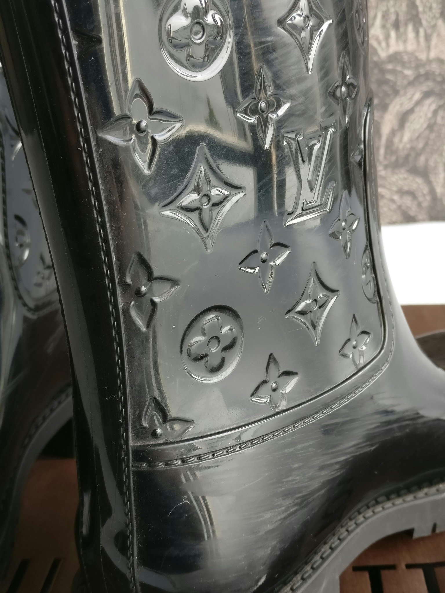 Louis Vuitton Drops Flat Half Boot BLACK. Size 39.0