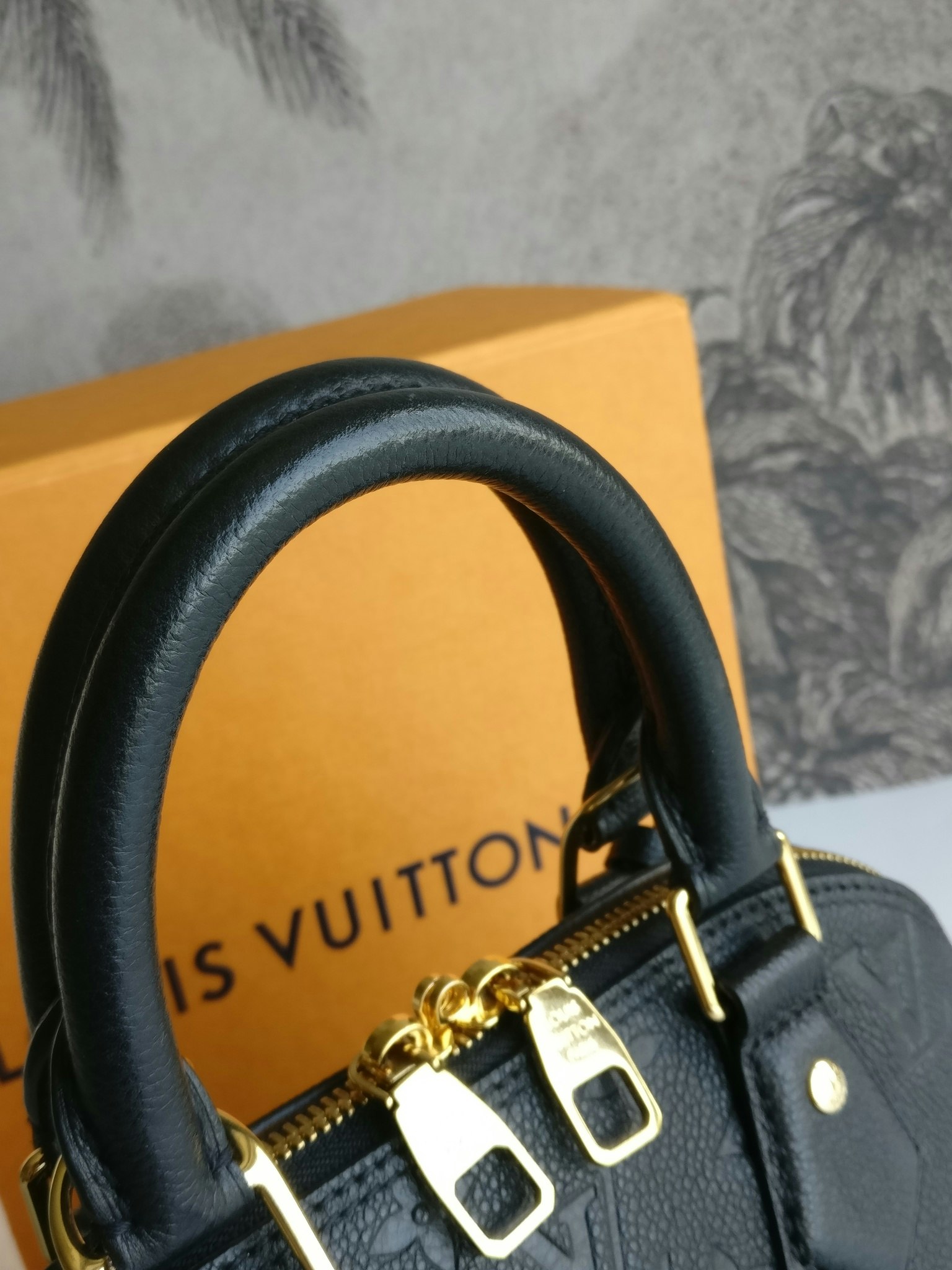 Louis Vuitton Neo Alma BB empreinte