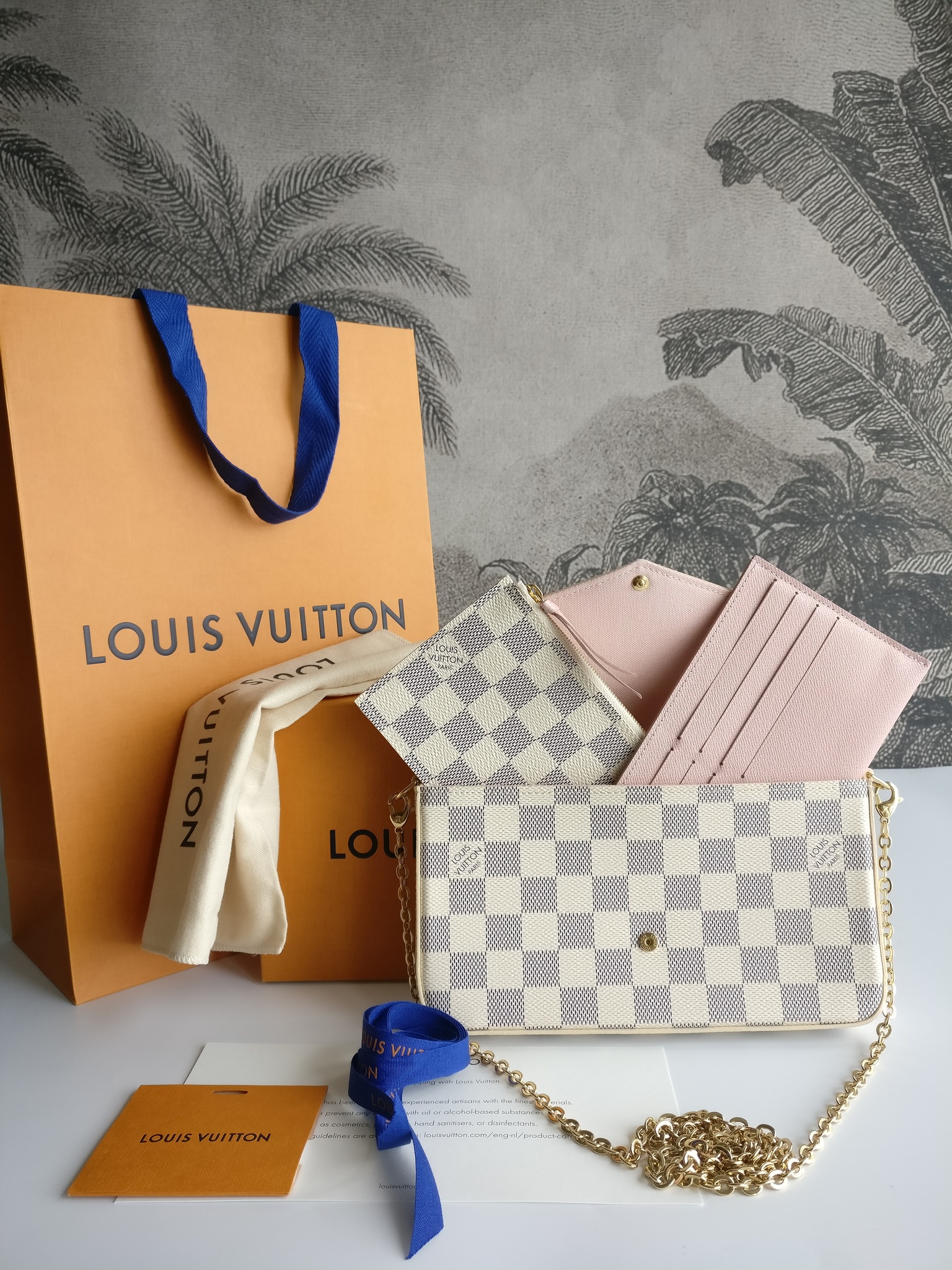 Louis Vuitton Pochette Felicie