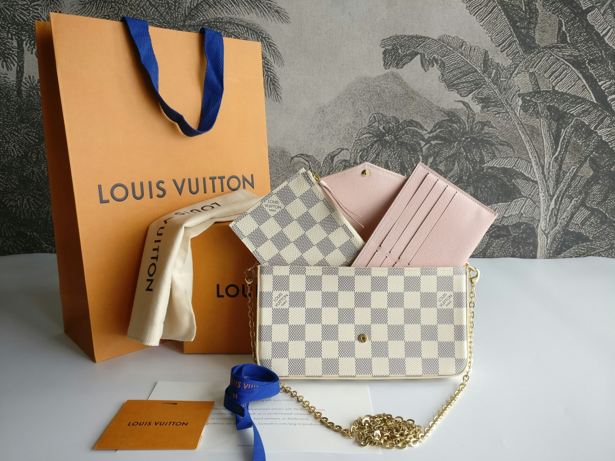 Louis Vuitton Pochette Felicie Damier Azur Rose Ballerine Lining