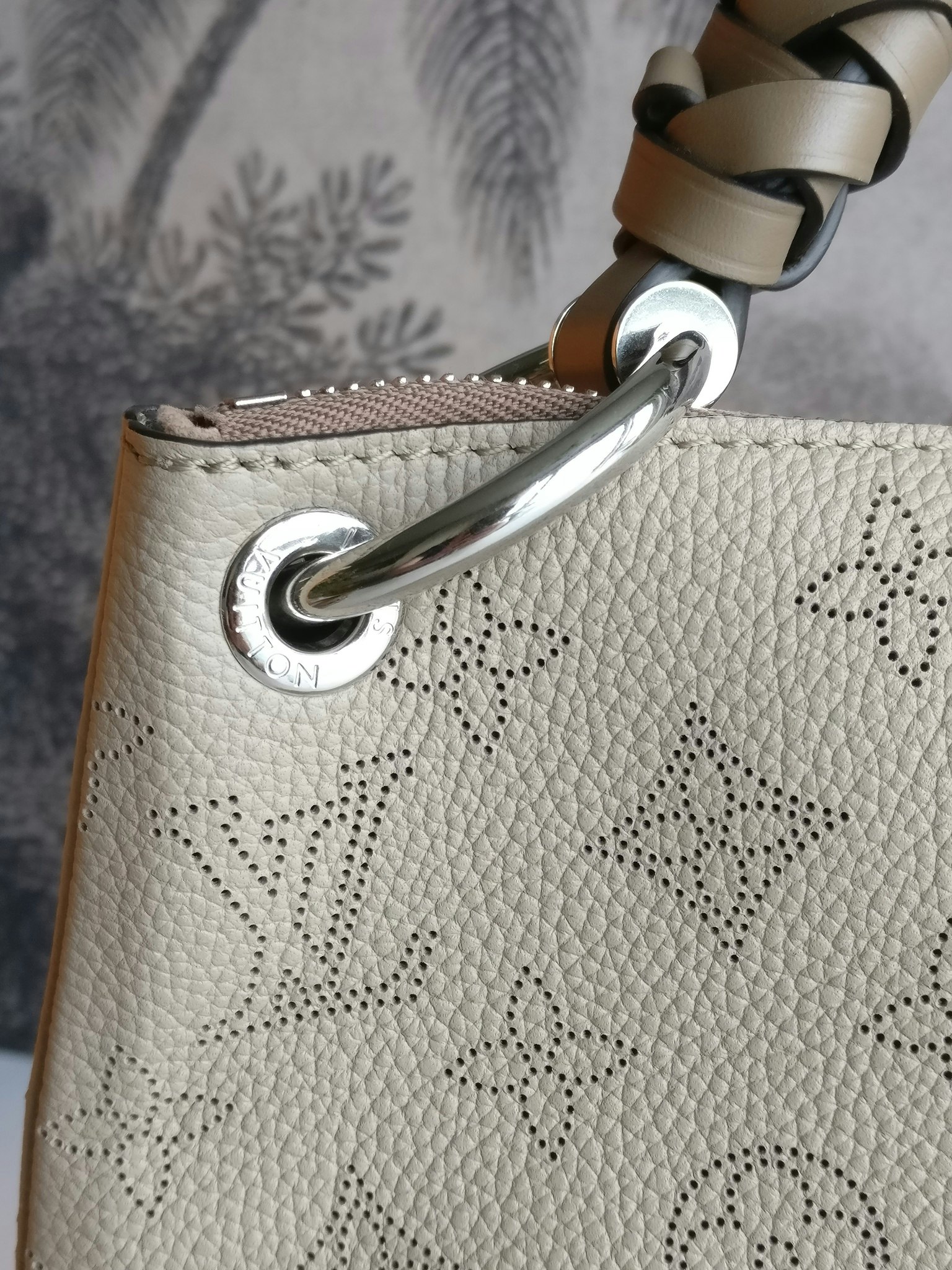 Louis Vuitton Beaubourg Shoulder bag 377080