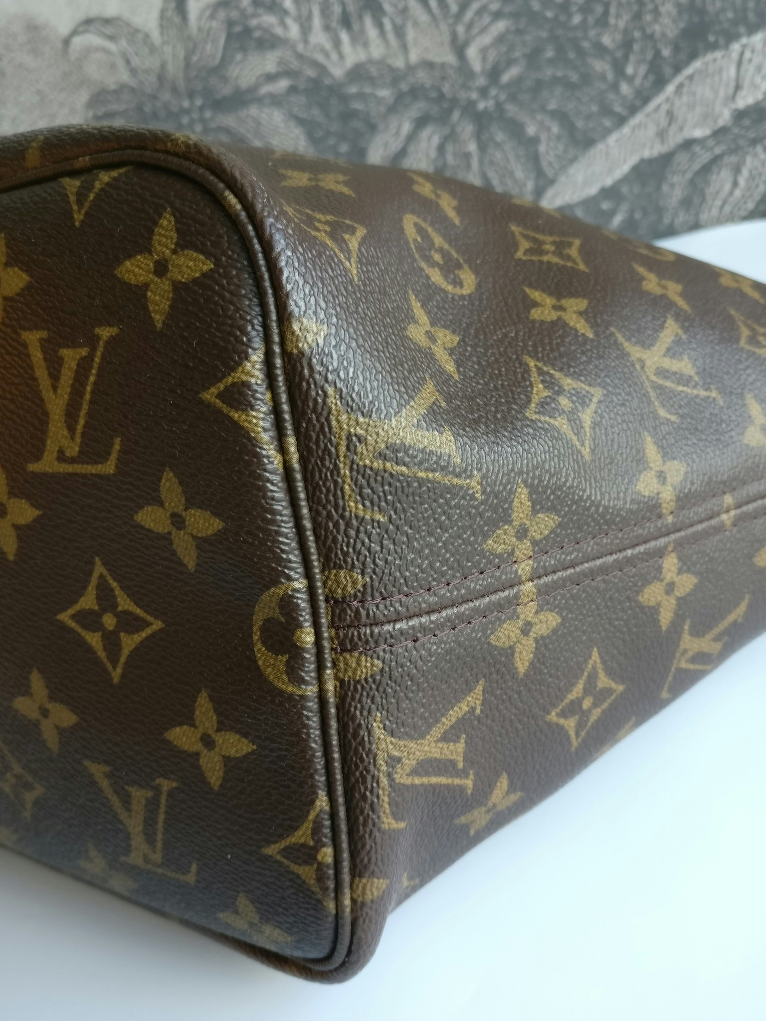 Louis Vuitton Neverfull MM