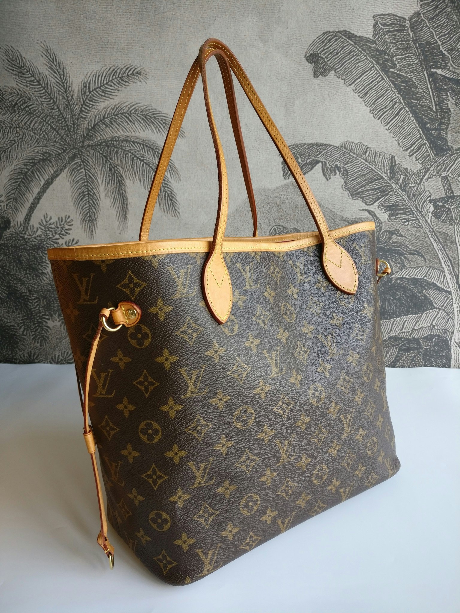 Louis Vuitton Neverfull MM