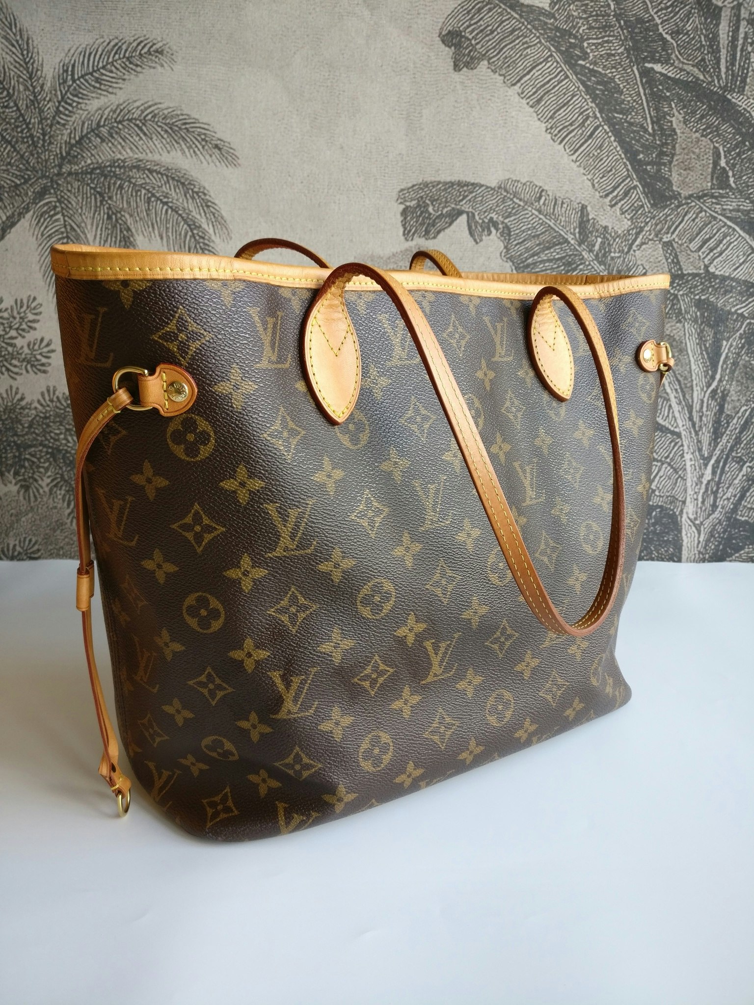 Louis Vuitton Neverfull MM