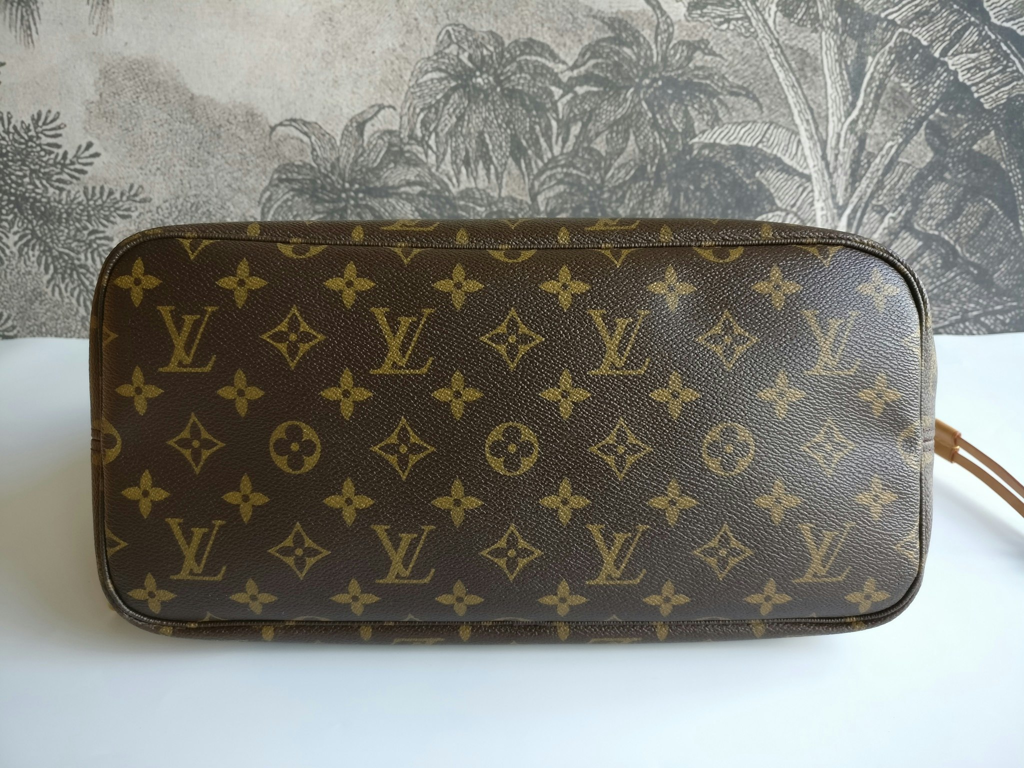 Louis Vuitton Neverfull MM