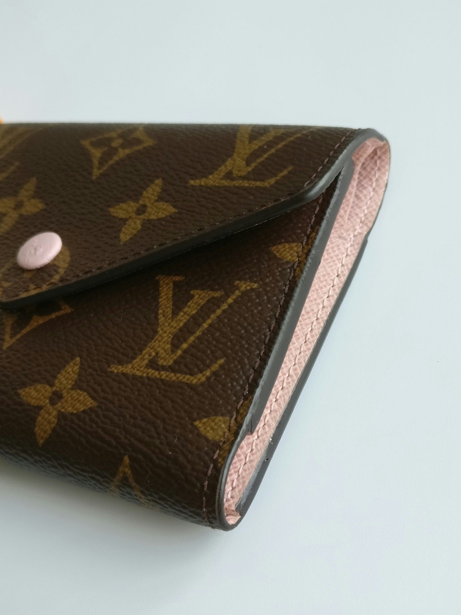 Louis Vuitton Victorine Wallet