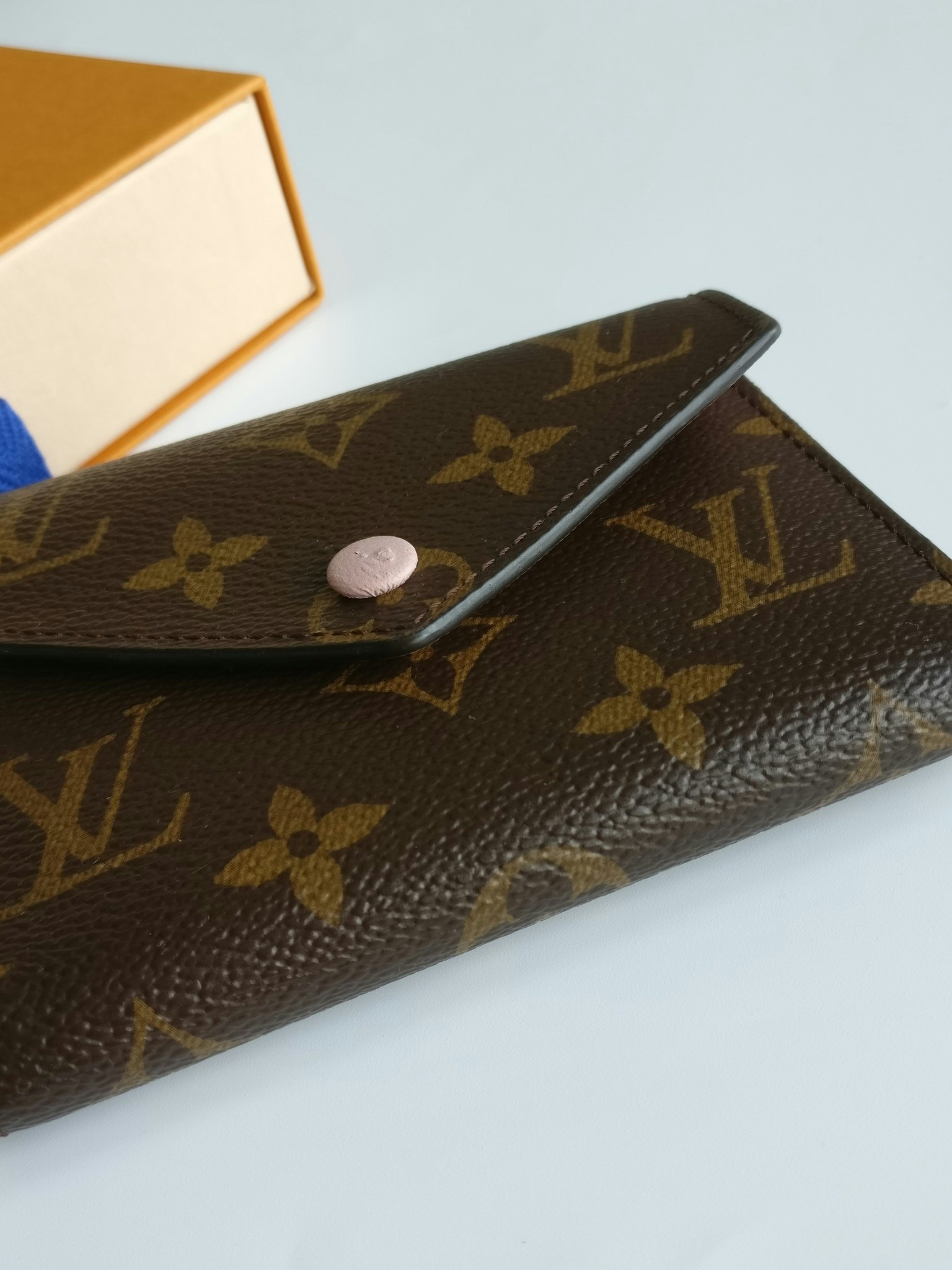 Louis Vuitton Victorine Wallet