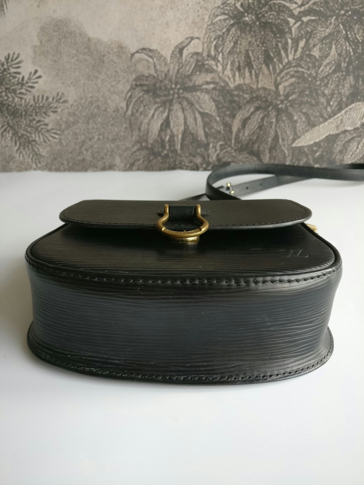 Louis Vuitton St Cloud PM black epi - Good or Bag