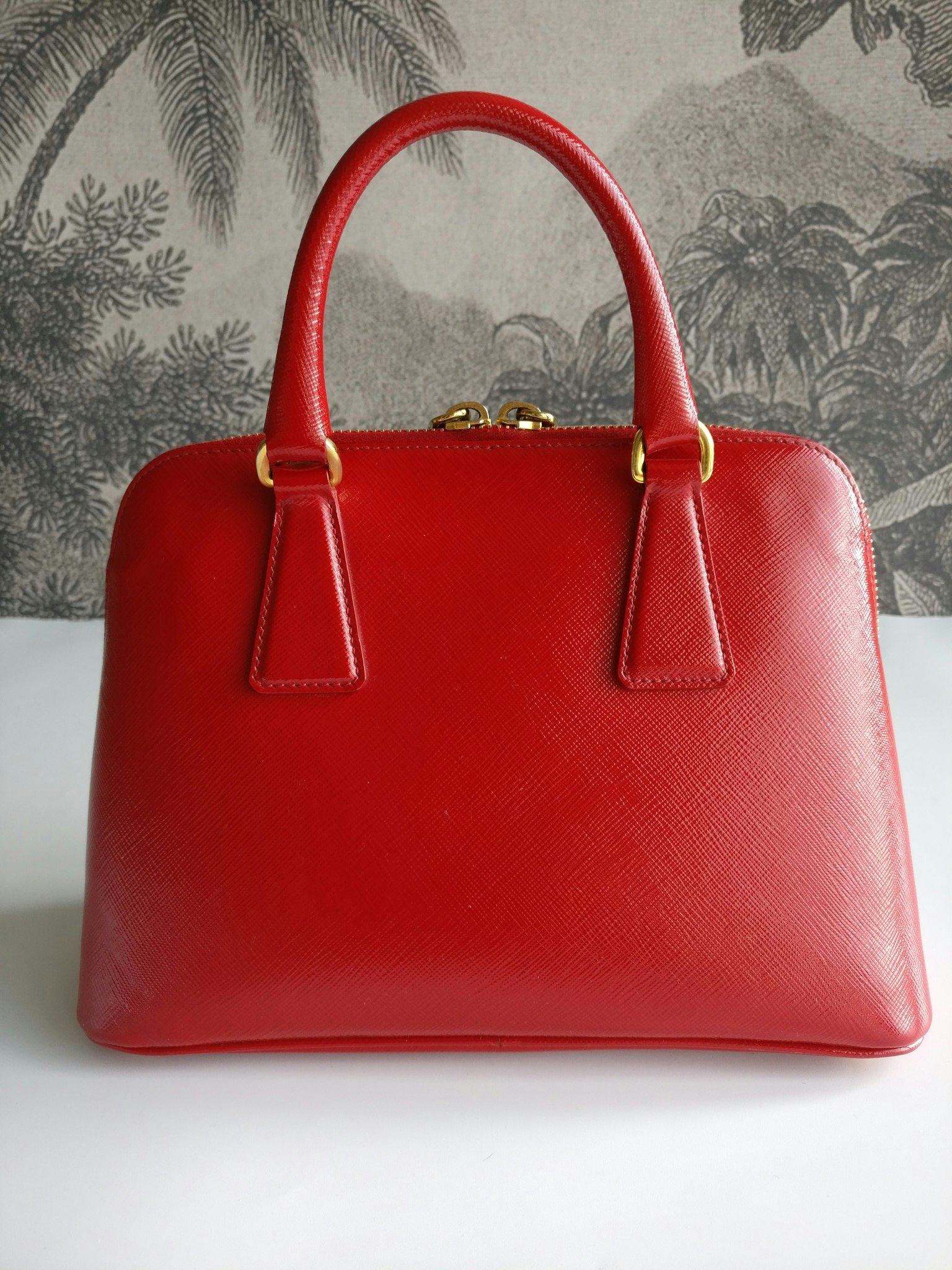 Prada Saffiano Lux Promenade Vernice Alma 25 small