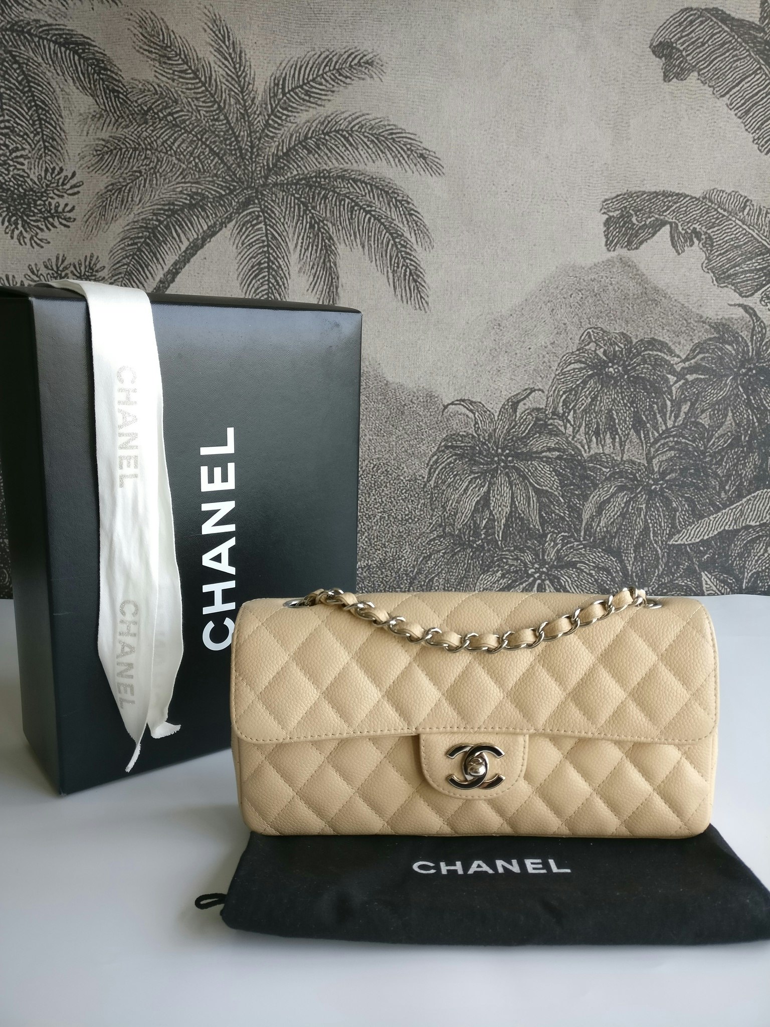 Chanel East West flap bag caviar