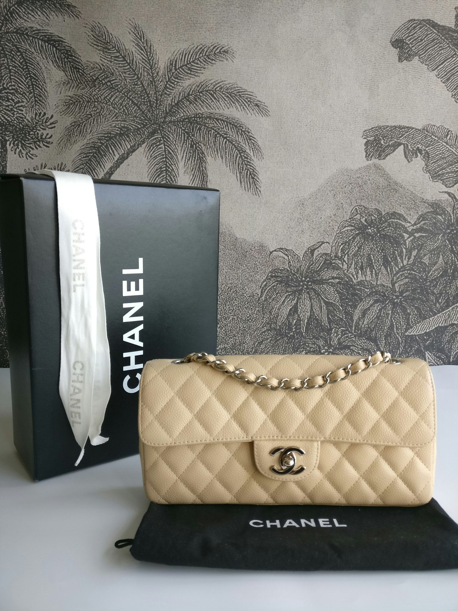 Chanel East West flap bag caviar