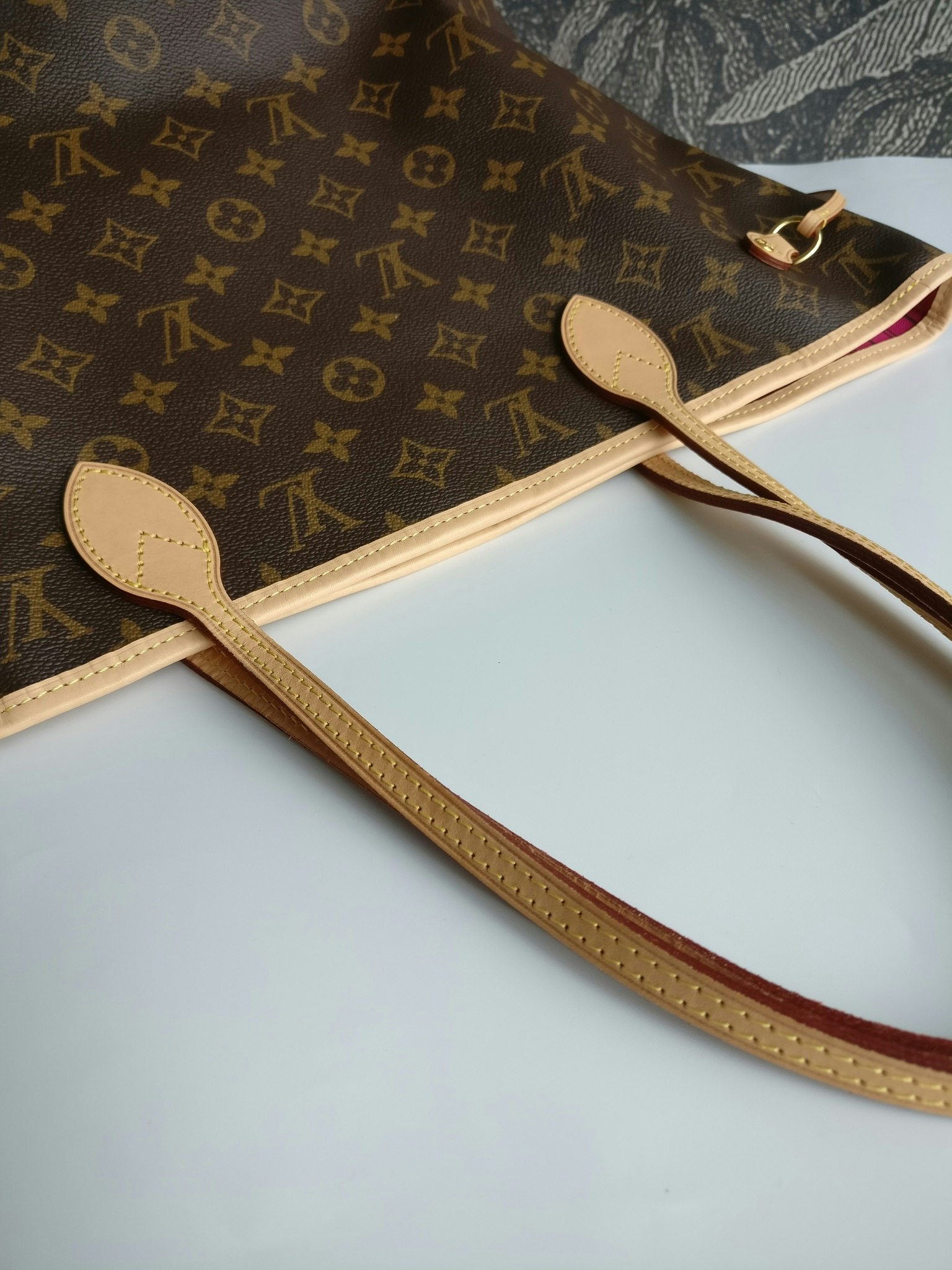 Louis Vuitton Neverfull MM