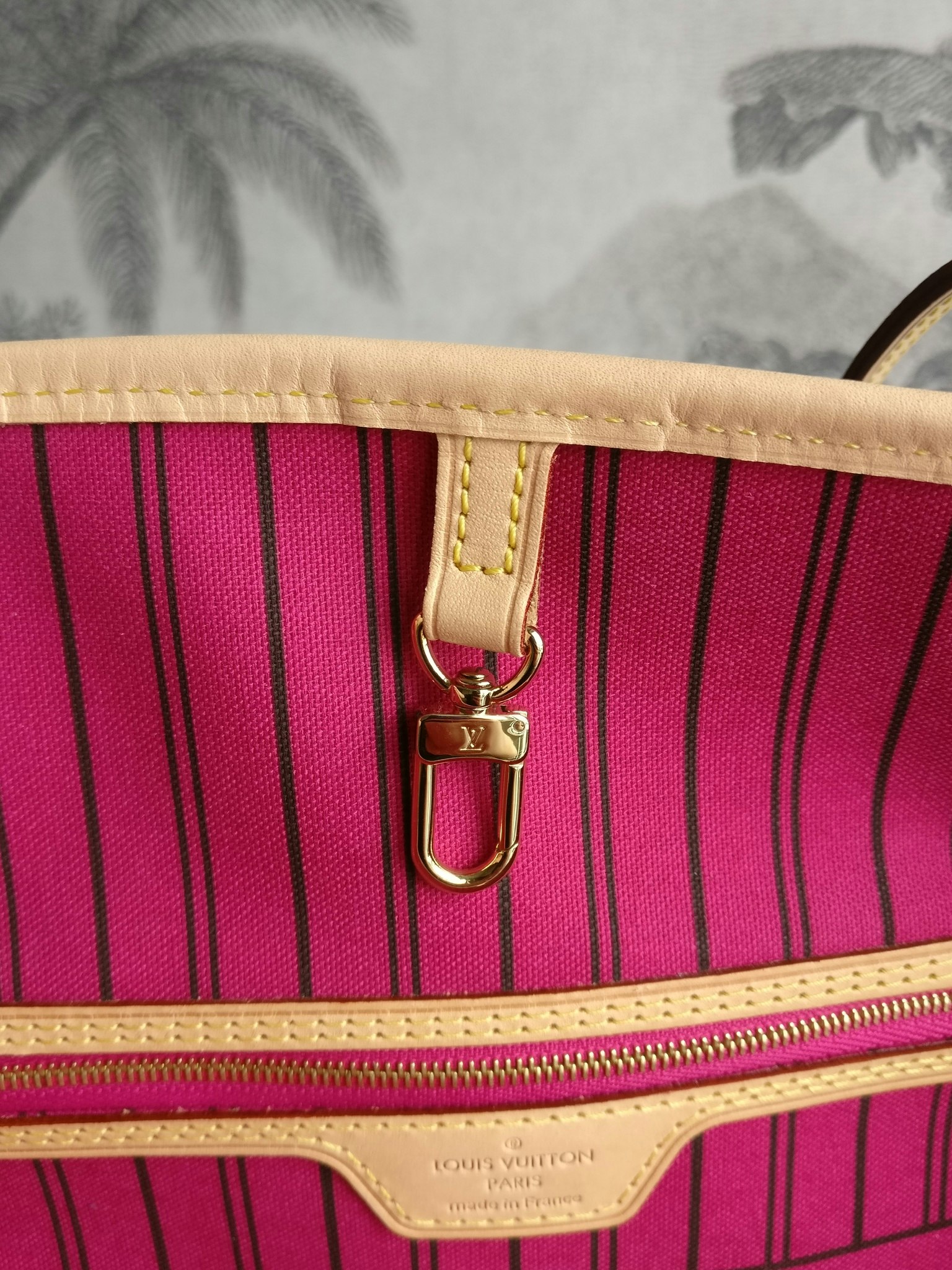 Louis Vuitton Neverfull MM Pink