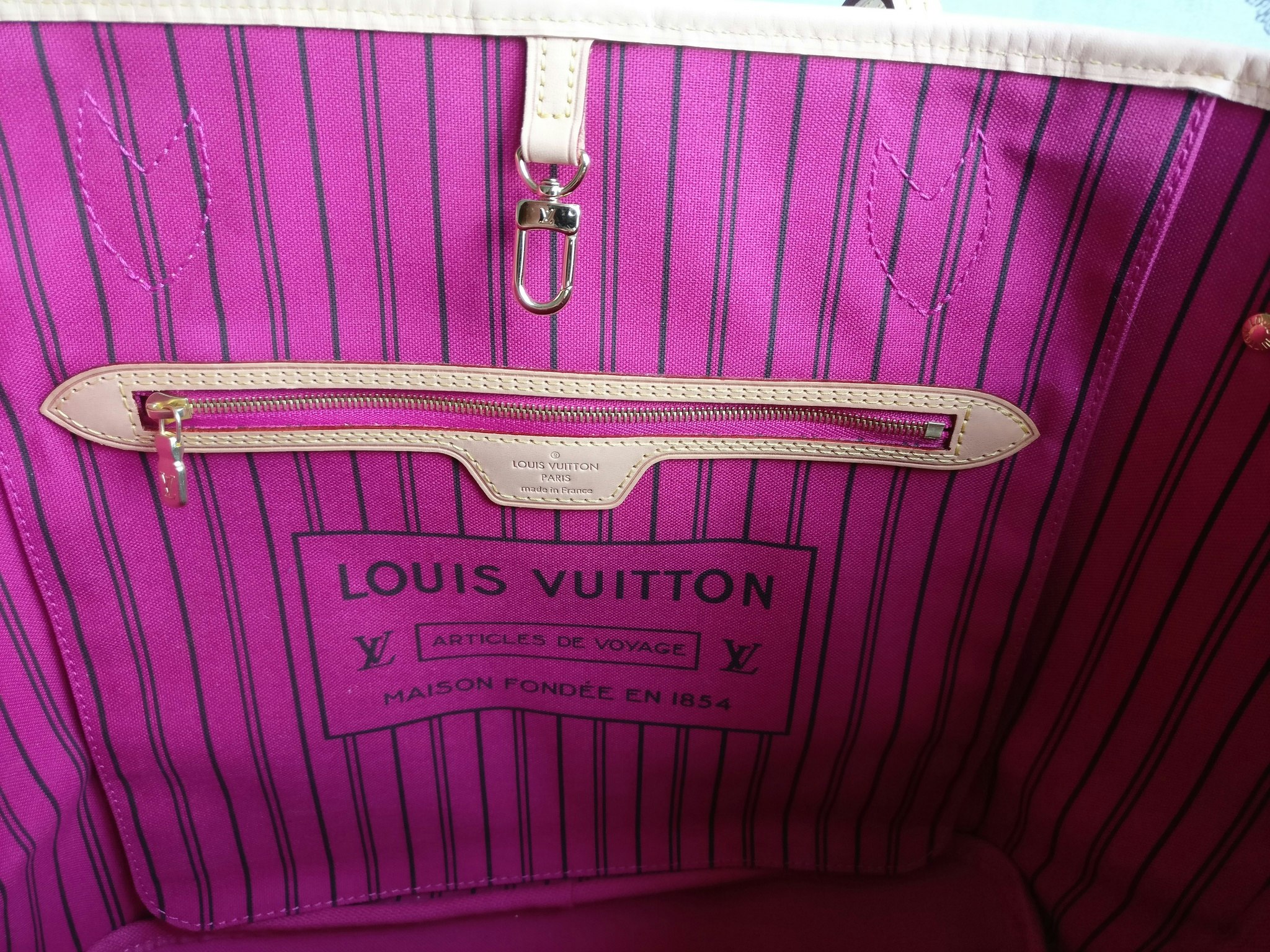 Louis Vuitton Neverfull MM