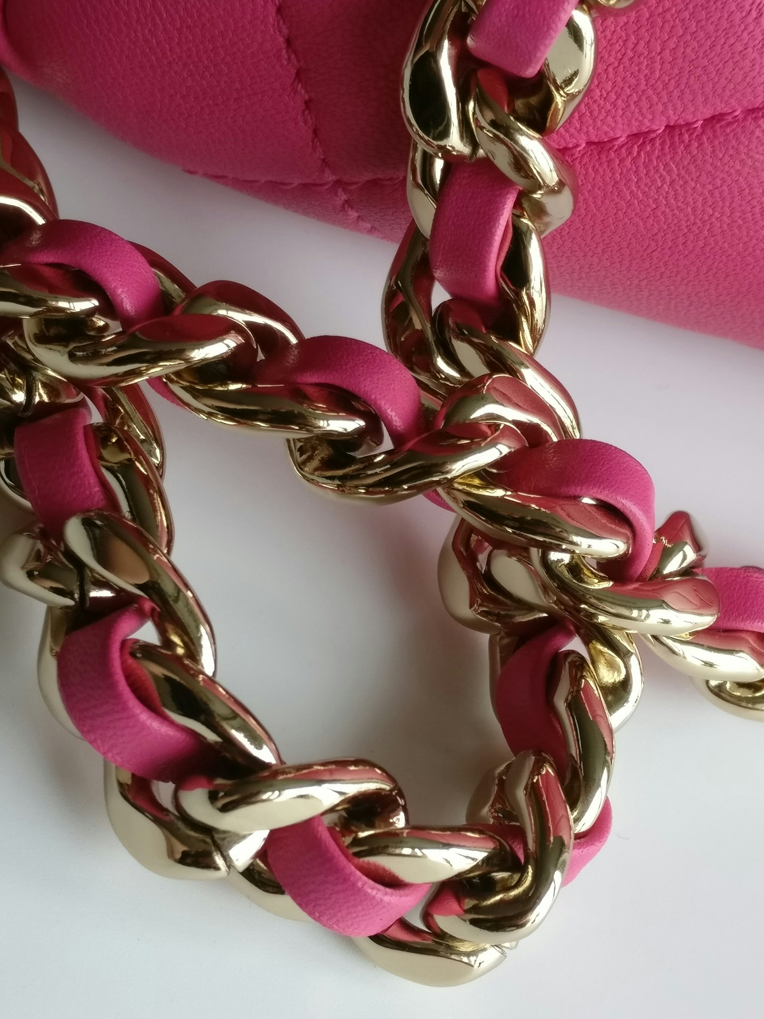 Chanel Elegant Chain Bag