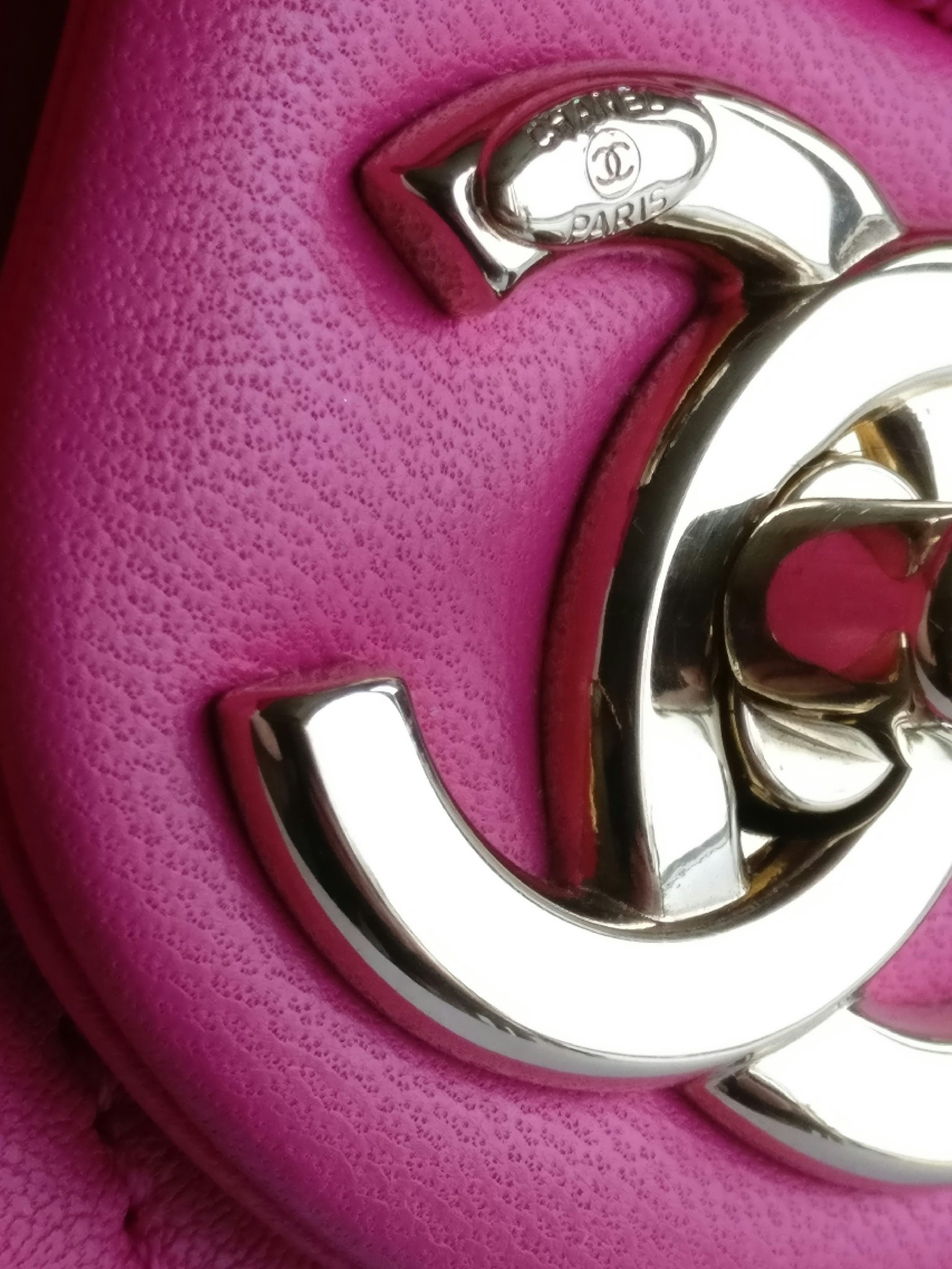 Chanel Elegant Chain Bag