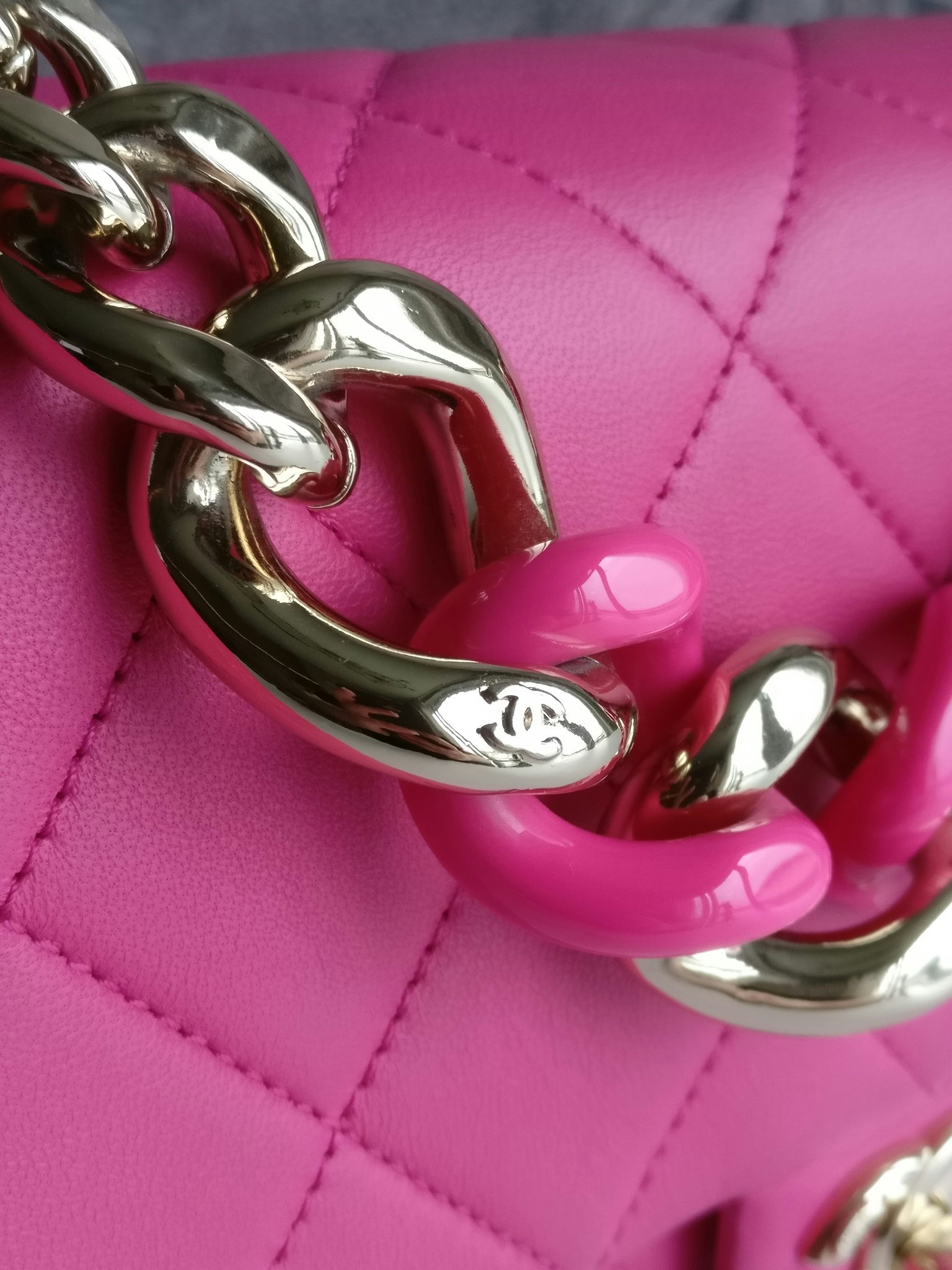 Chanel Elegant Chain Bag