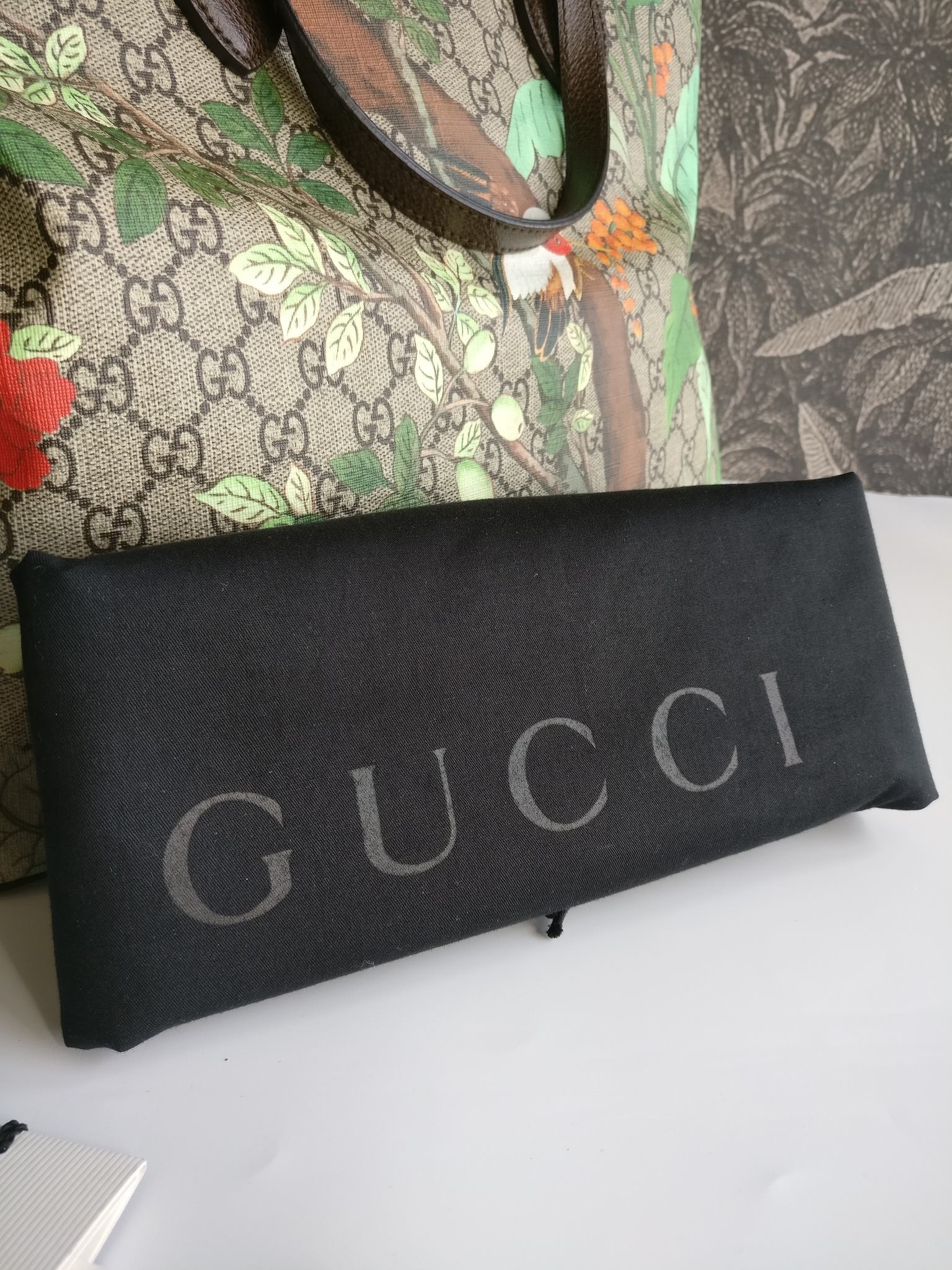Gucci Soft GG Supreme Tian Floral Tote