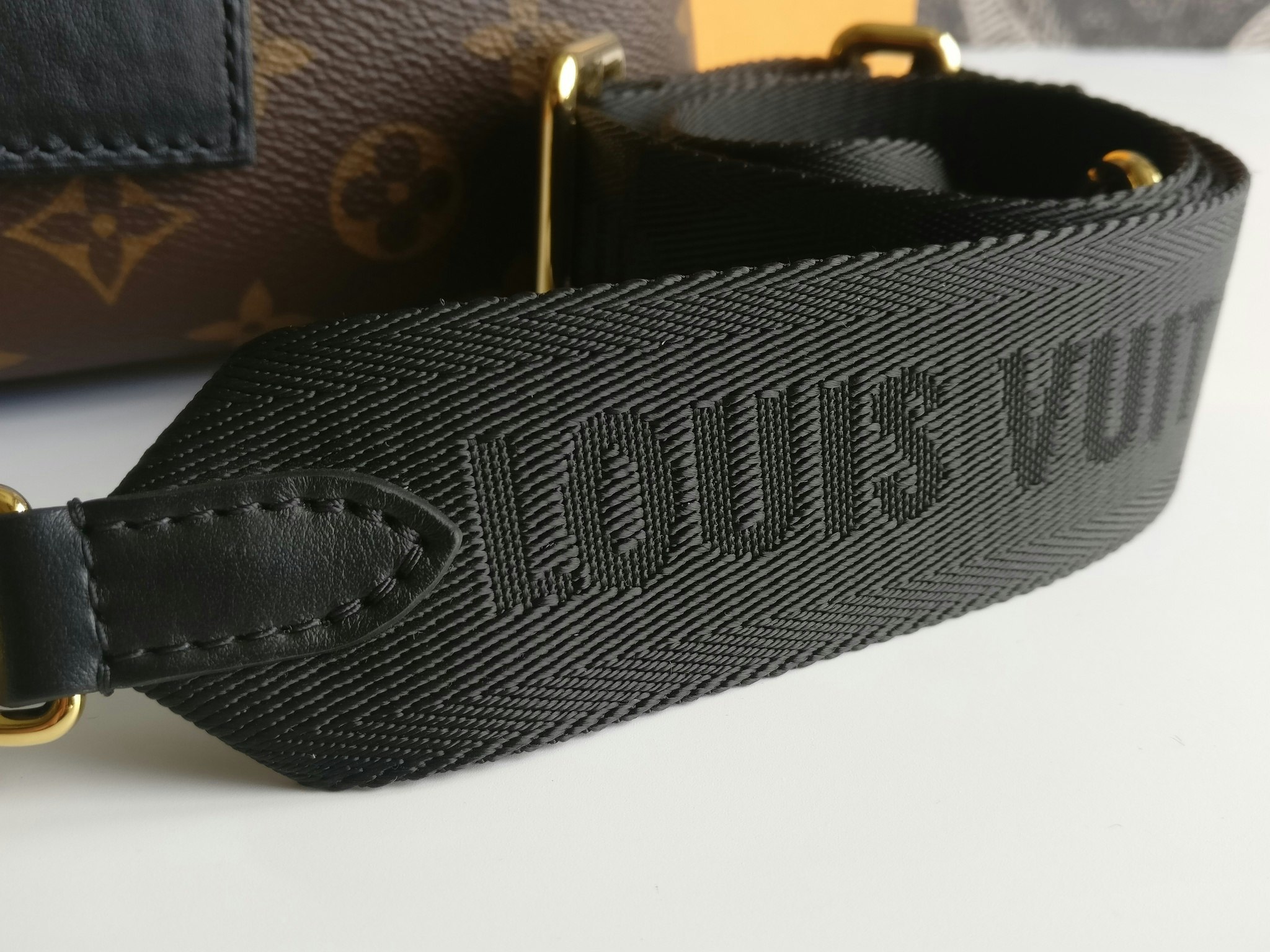 Louis Vuitton Petite Malle Souple