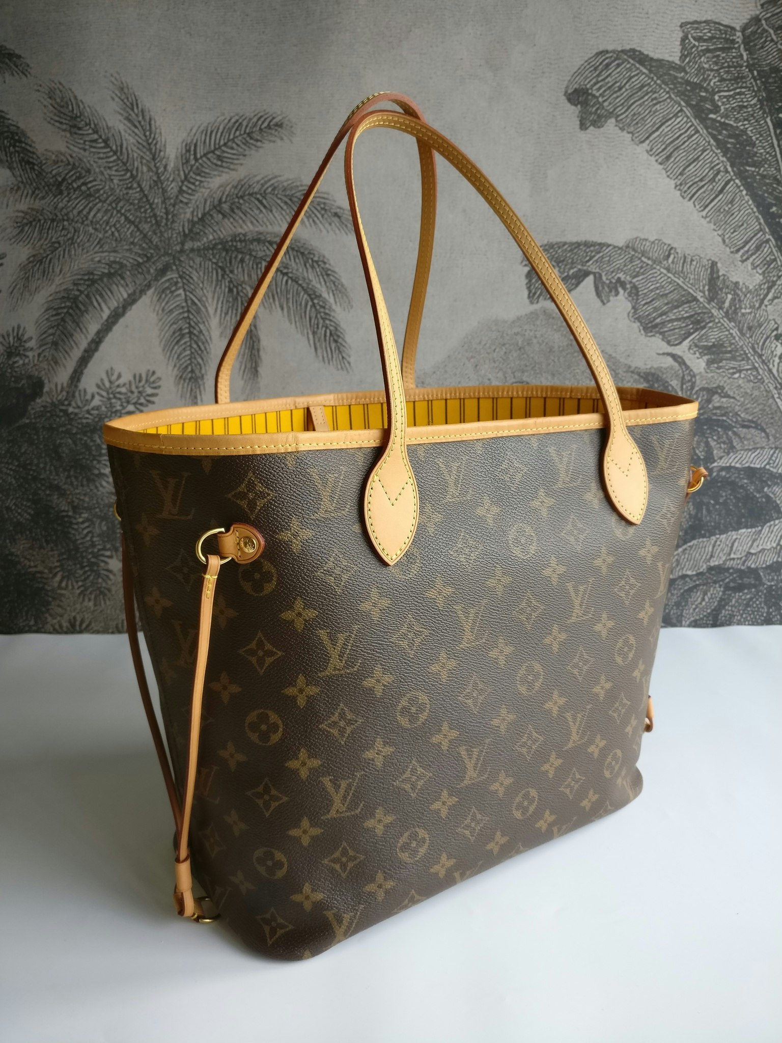 Louis Vuitton Neverfull MM mimosa limited edition