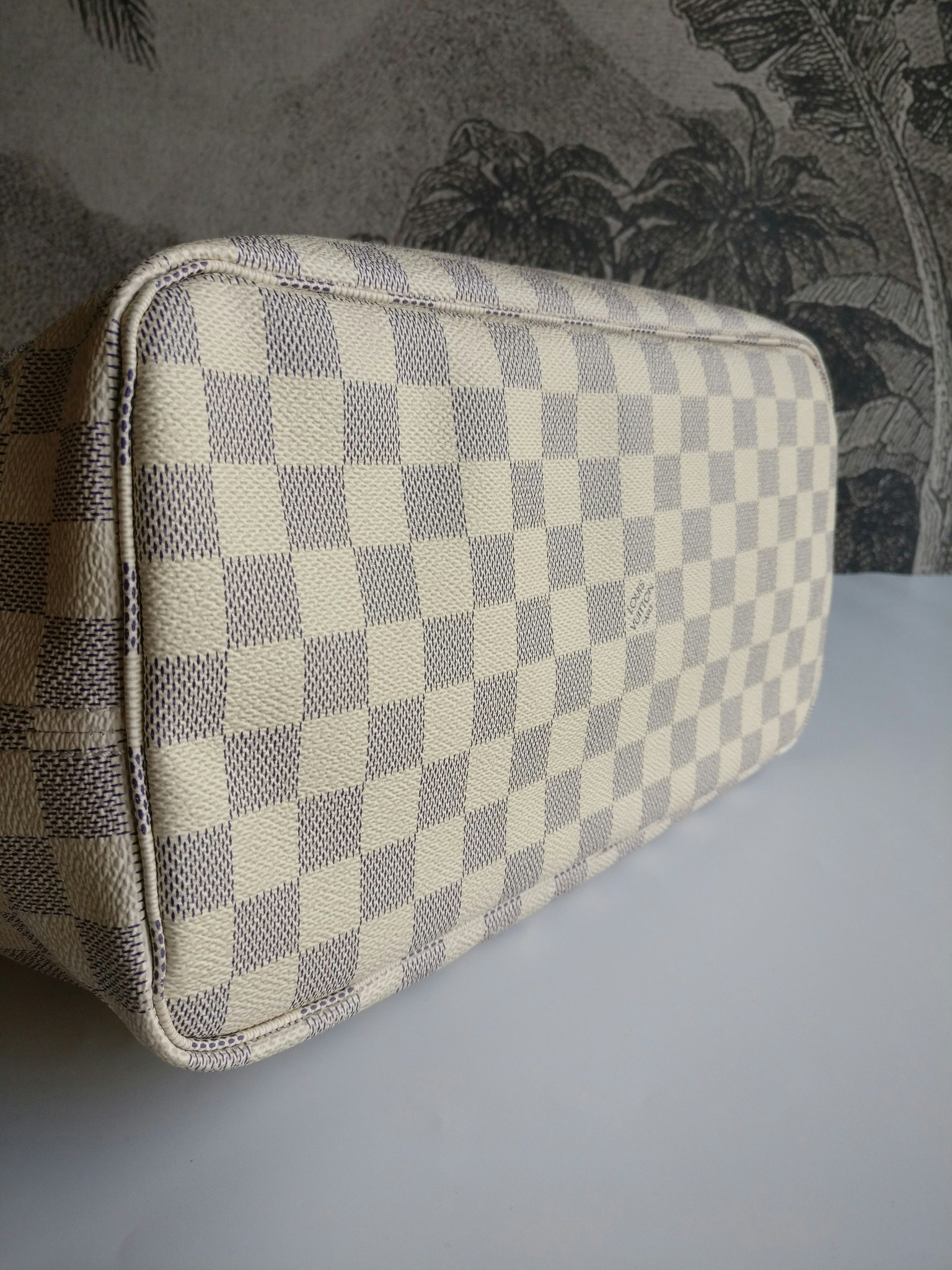 LOUIS VUITTON Damier Azur Neverfull MM Pouch LV Auth 49214 ref.1013459 -  Joli Closet