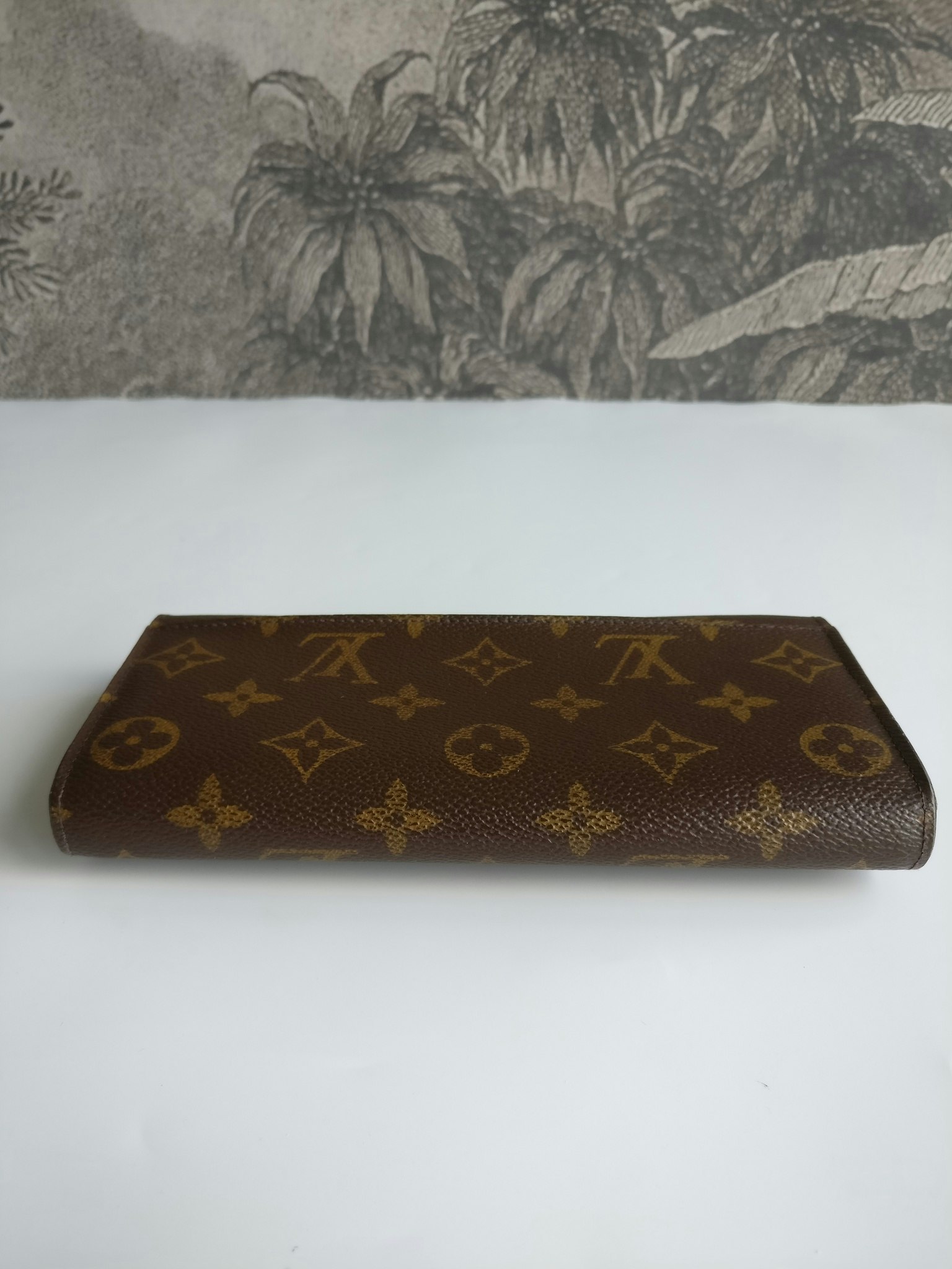 Louis Vuitton Sarah Wallet