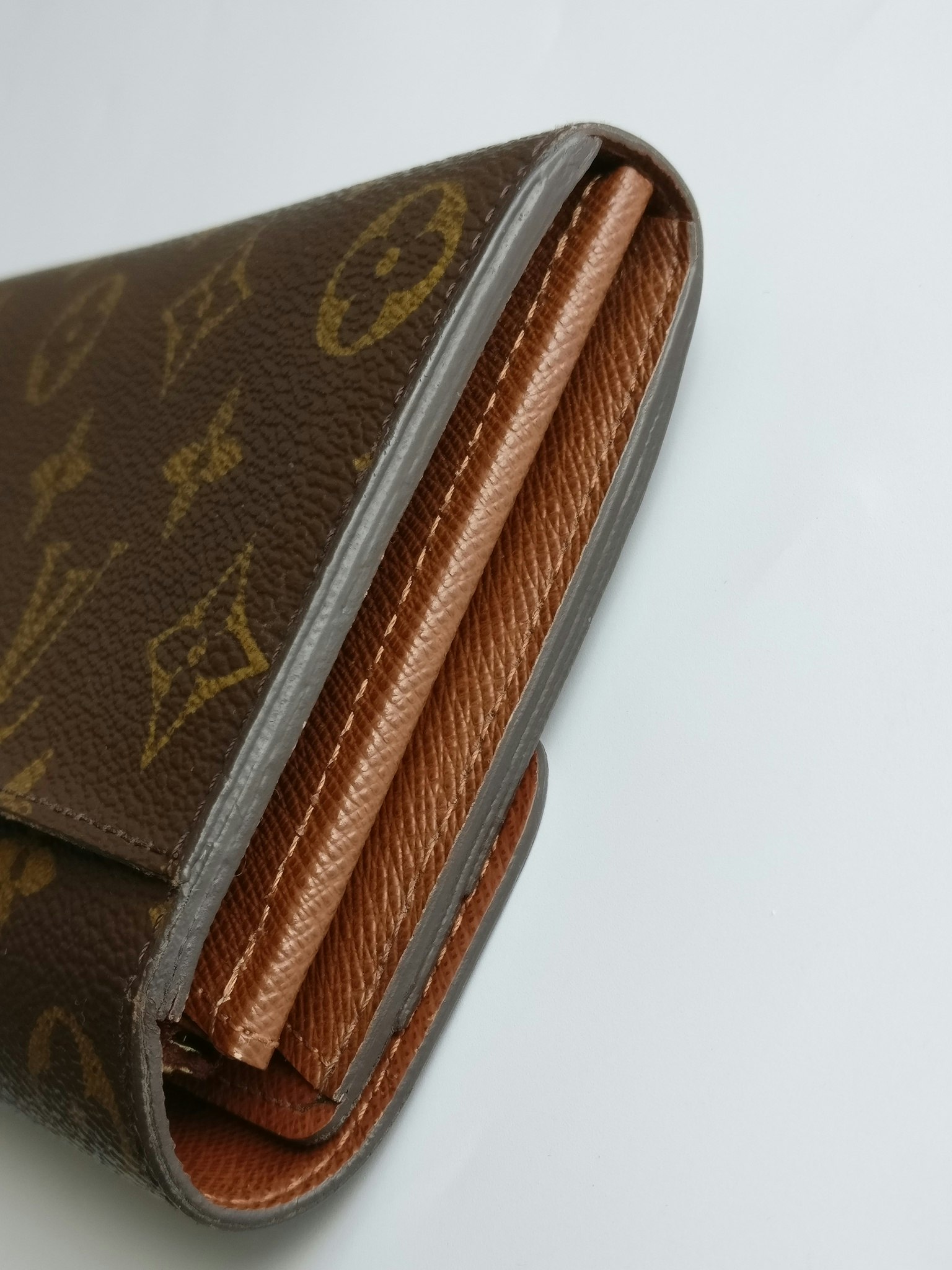 Louis Vuitton Sarah Wallet