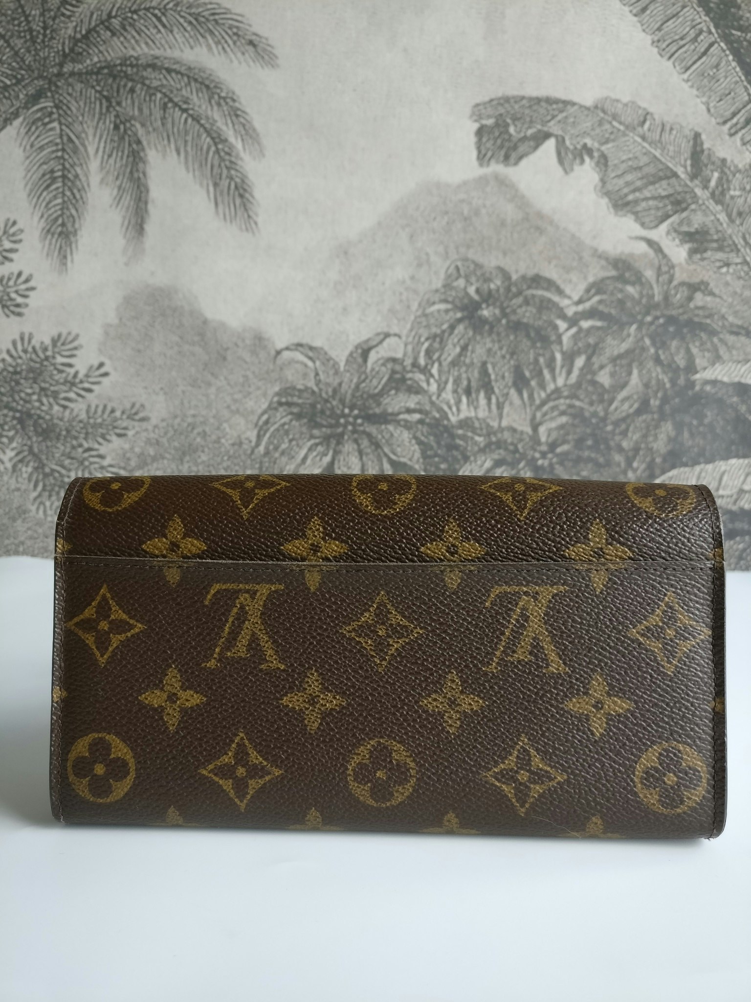 Louis Vuitton Sarah Wallet