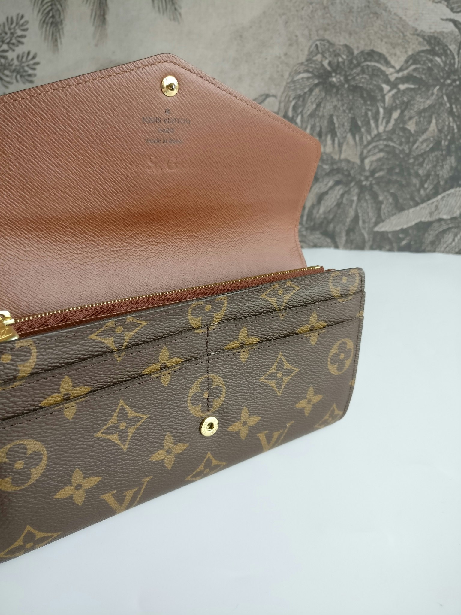 Louis Vuitton Sarah Wallet