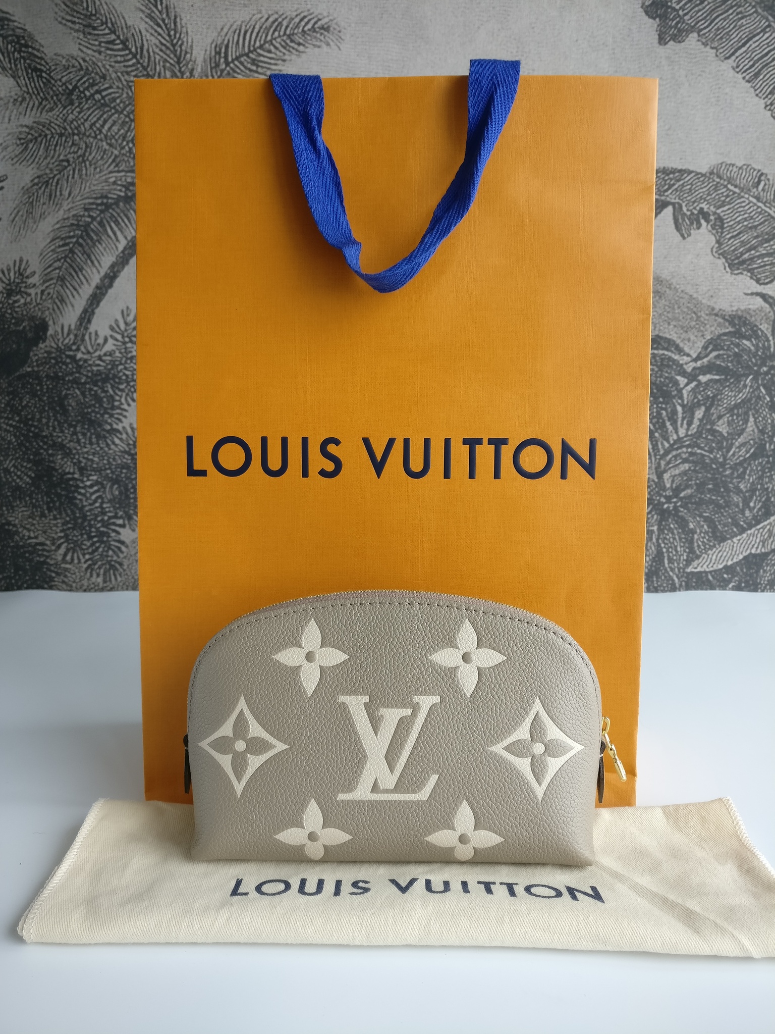 Louis Vuitton Pochette Cosmetique PM