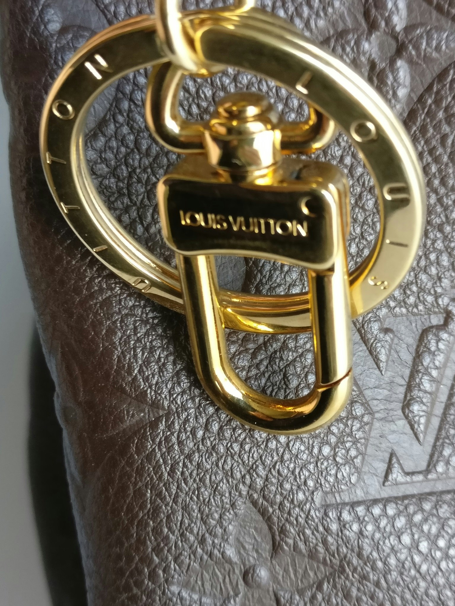 Louis Vuitton Artsy MM empreinte