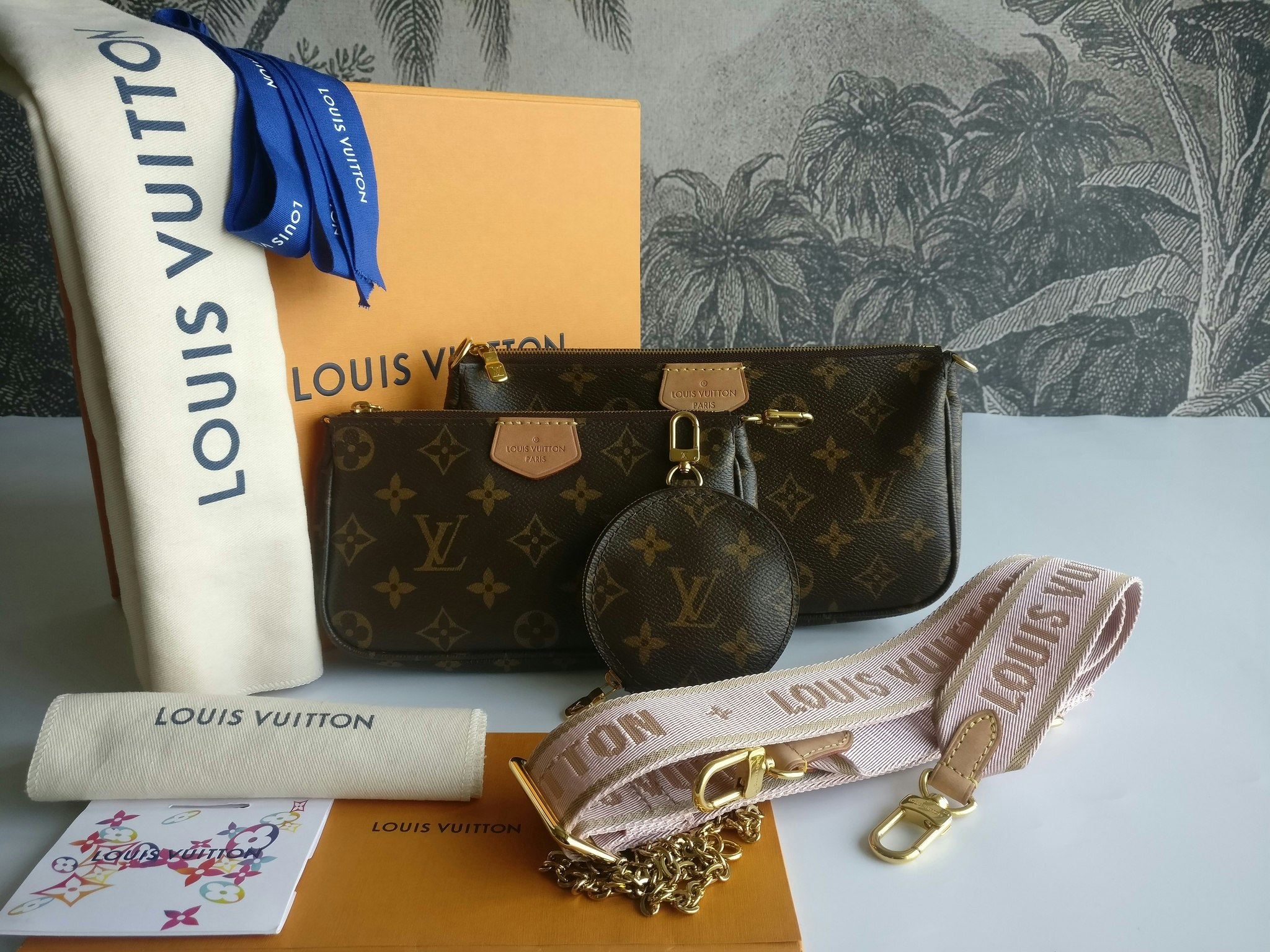 Louis Vuitton Multi Pochette Accessoires