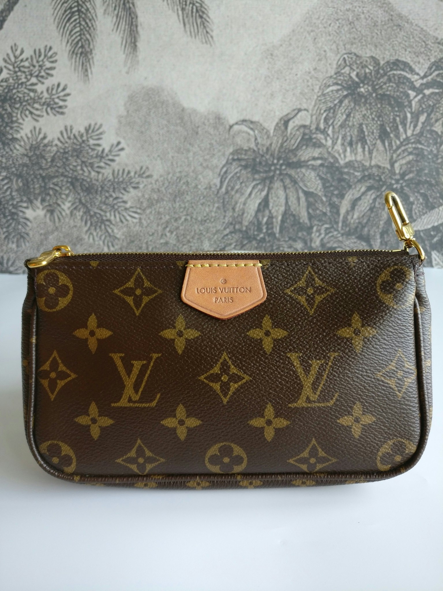 Louis Vuitton Multi Pochette Accessoires - Good or Bag