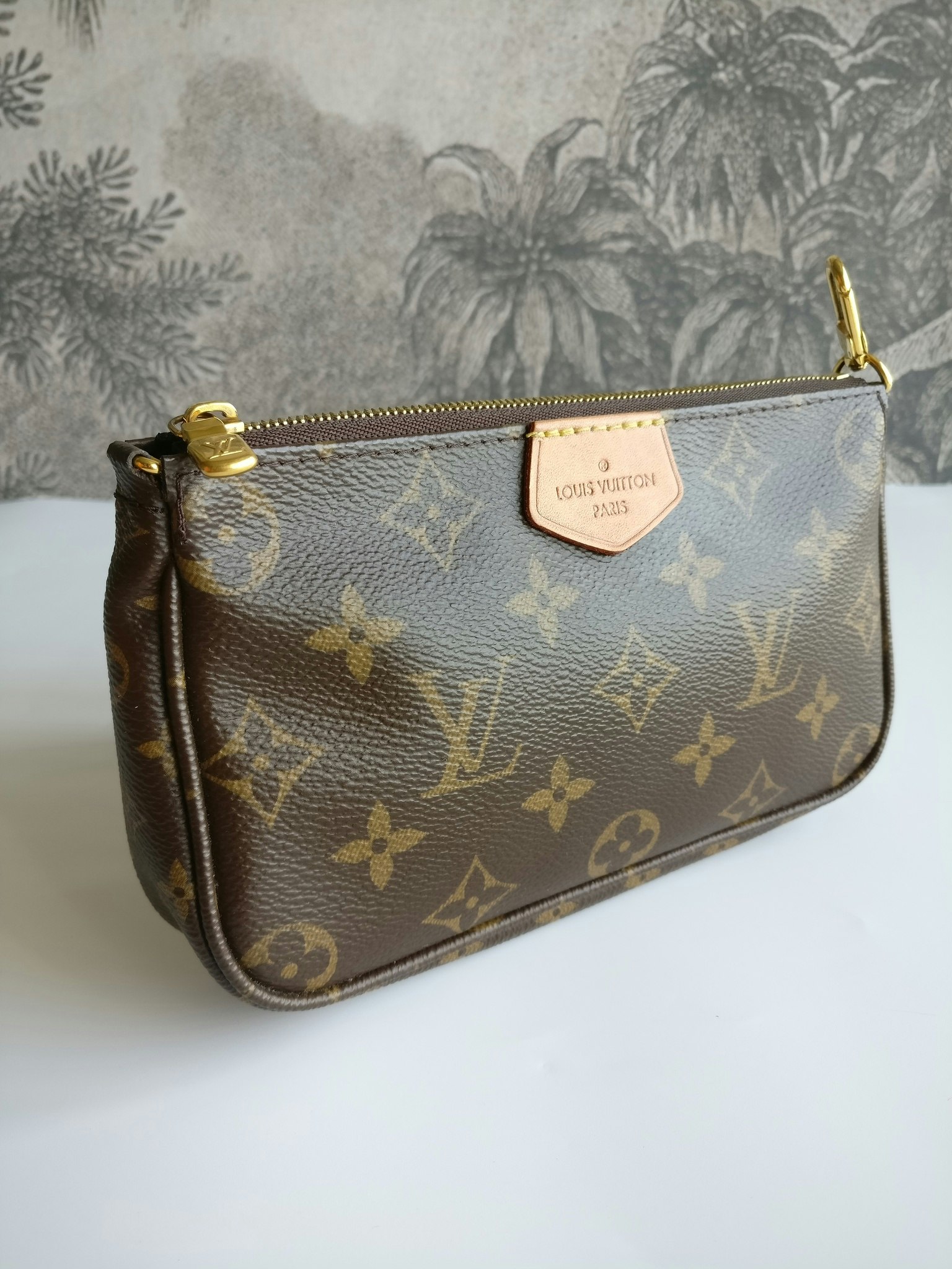 Louis Vuitton Multi Pochette Accessoires