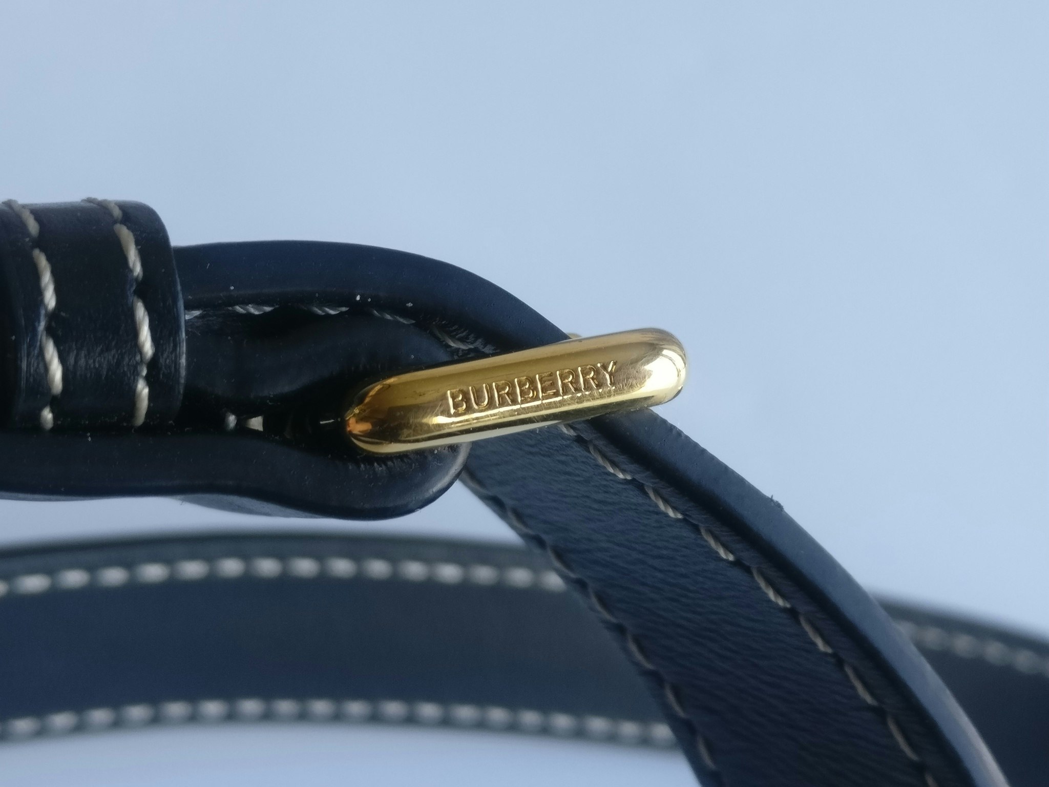 Burberry Medium Vintage Check Title tote