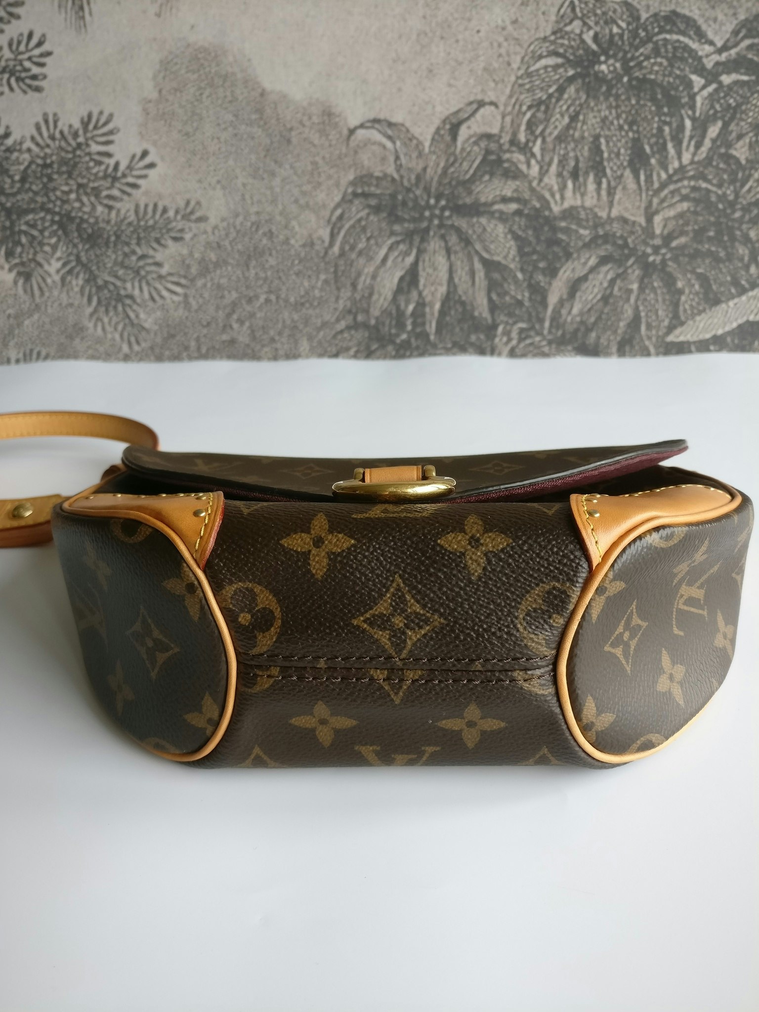 Louis Vuitton Saint Cloud new model