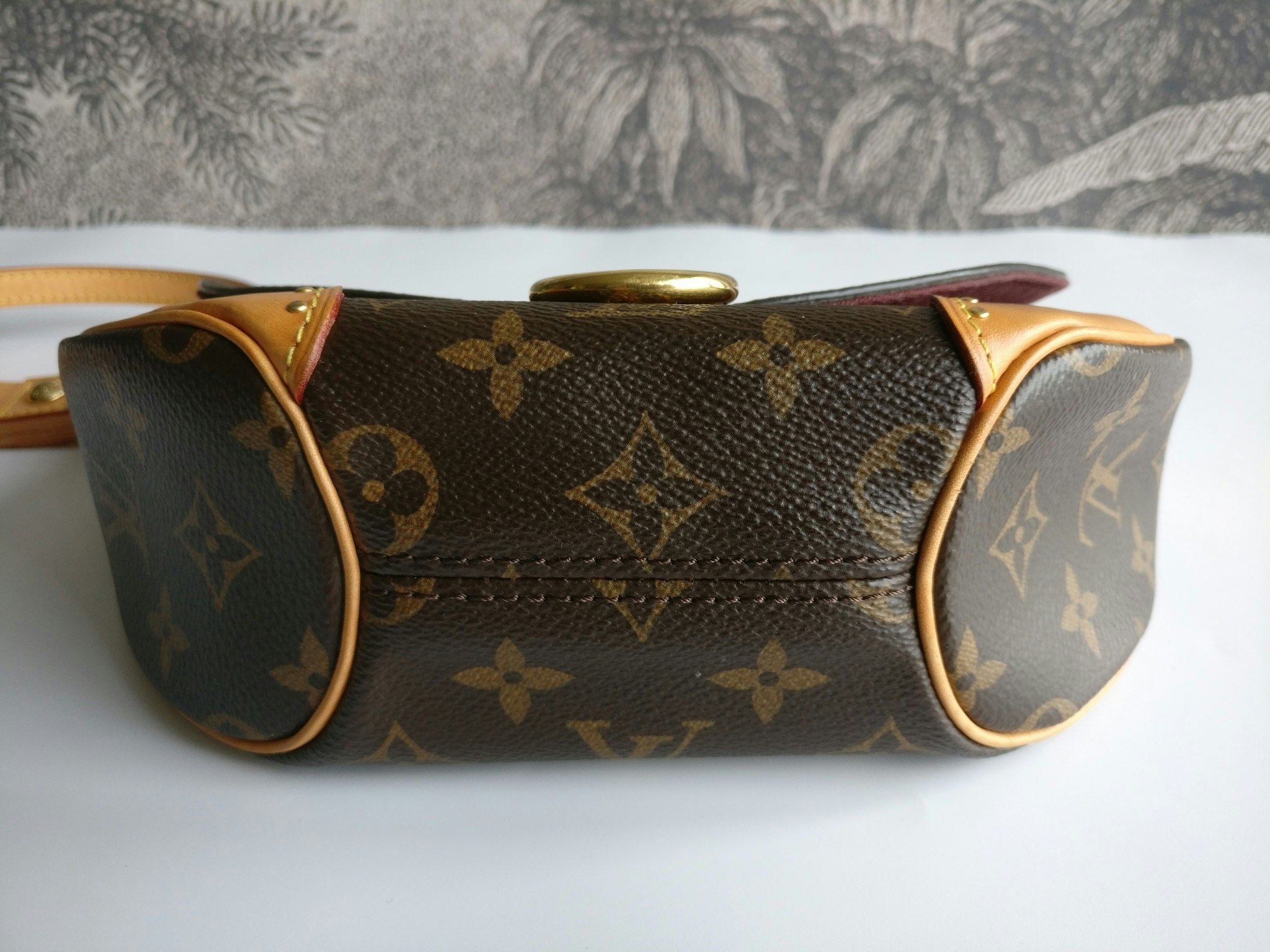 Louis Vuitton Saint Cloud new model