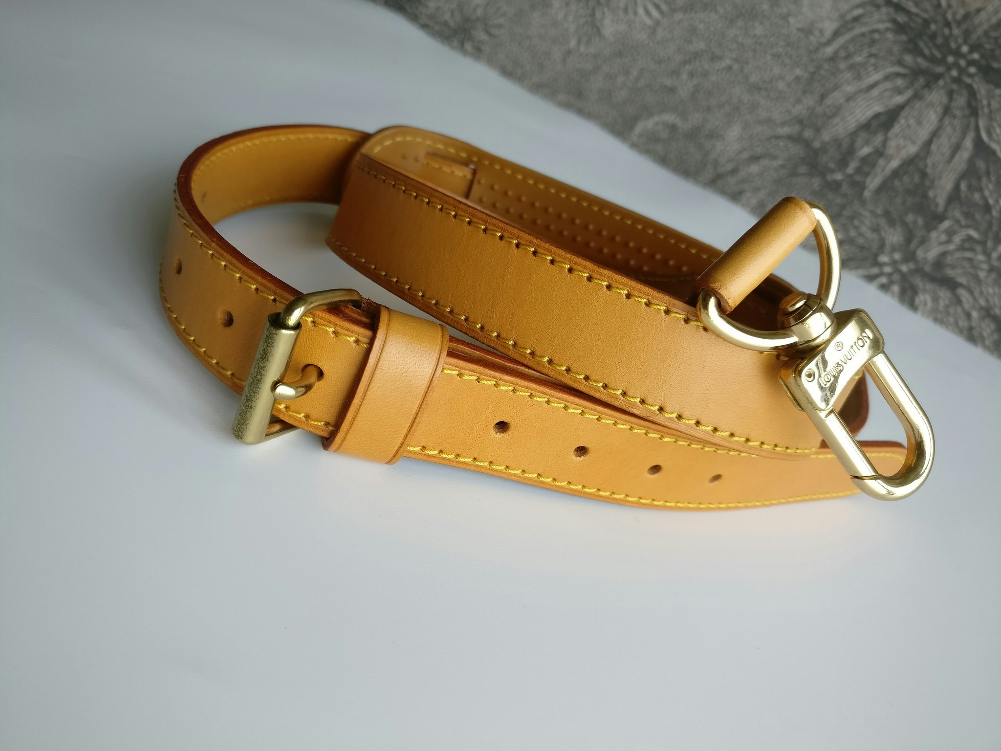 Louis Vuitton Keepall bandouliere strap - Good or Bag