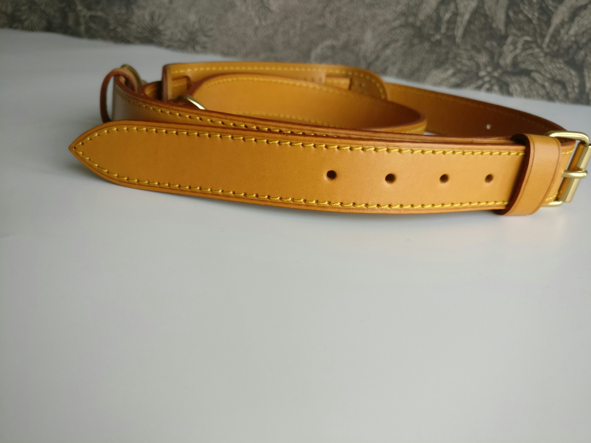 Louis Vuitton Keepall bandouliere strap