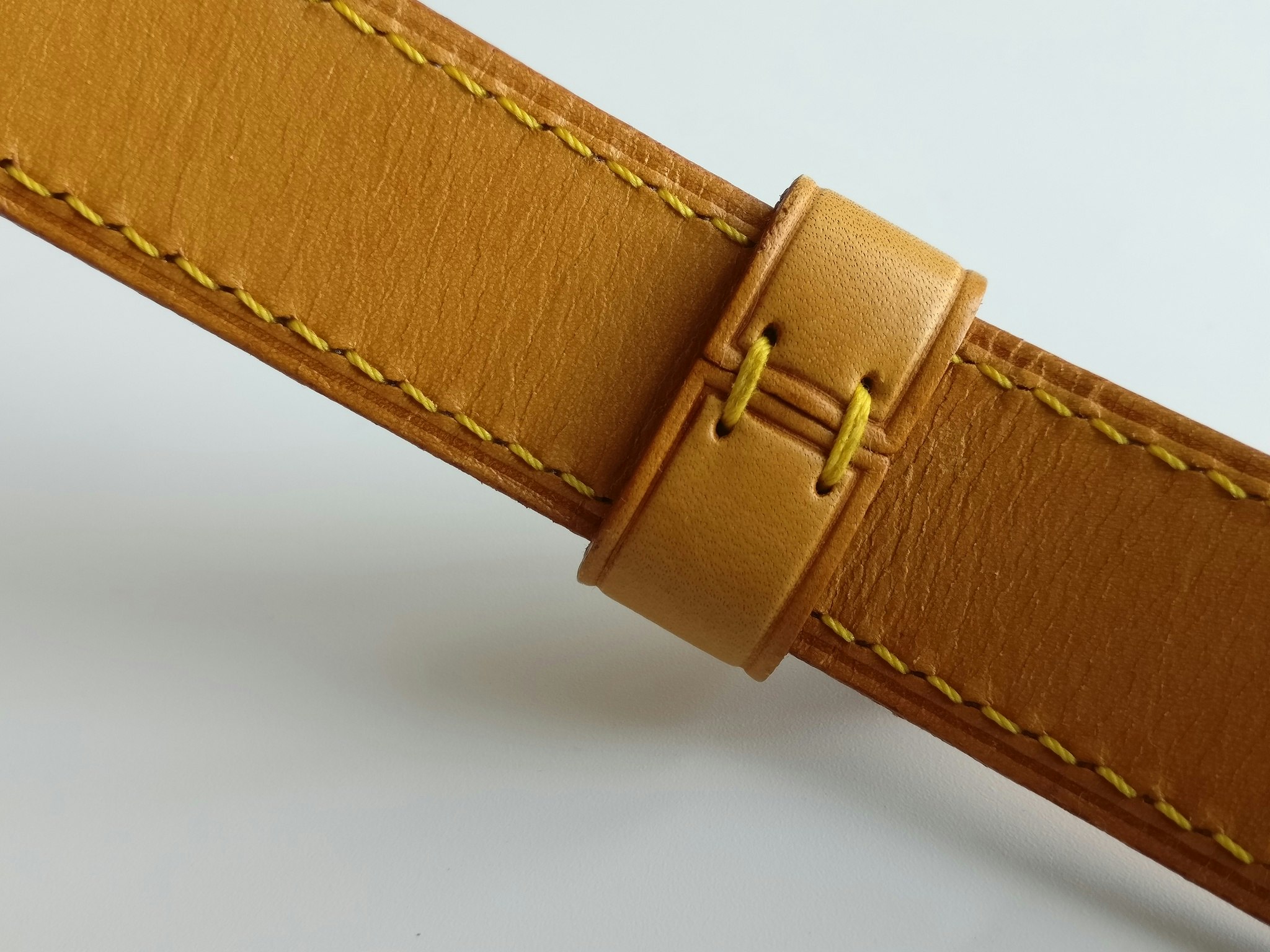 Louis Vuitton Keepall bandouliere strap