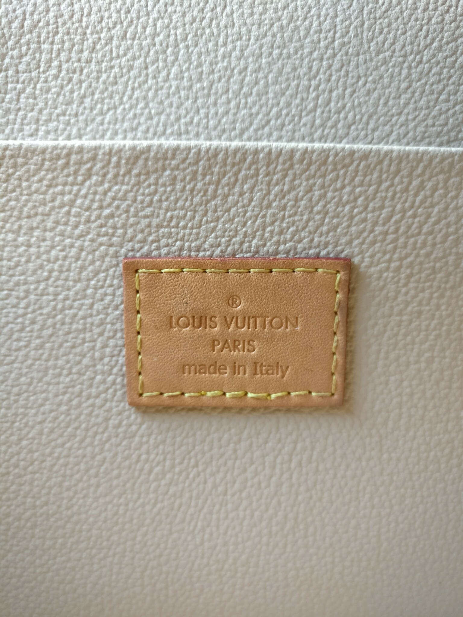 Louis Vuitton Nice BB toiletry
