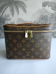 Louis Vuitton Nice BB toiletry