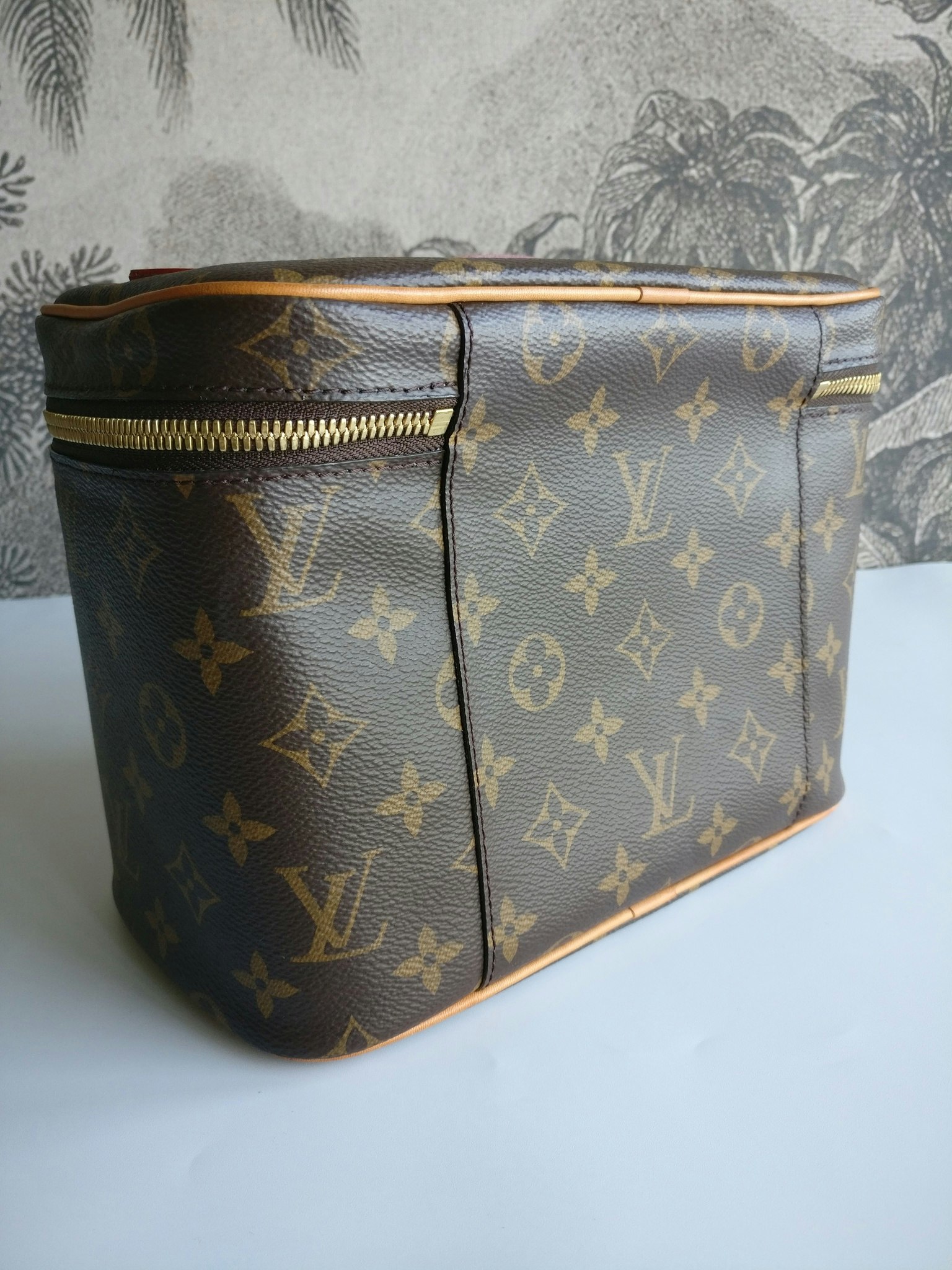 Louis Vuitton Nice BB toiletry