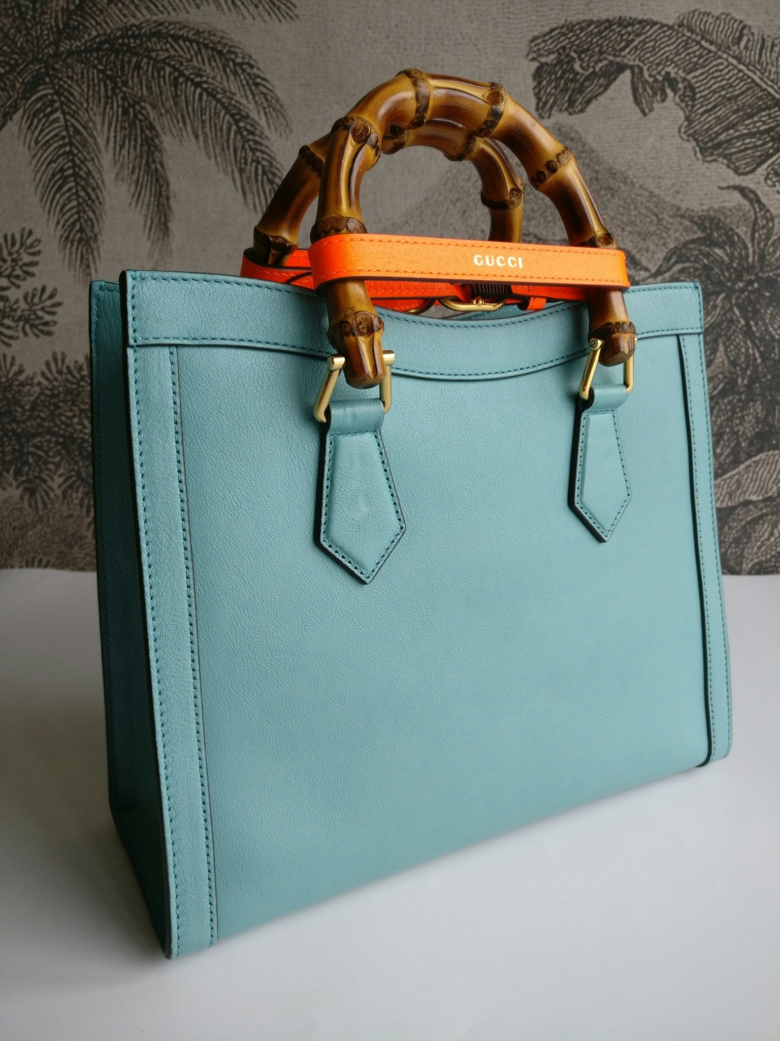Gucci Diana Small