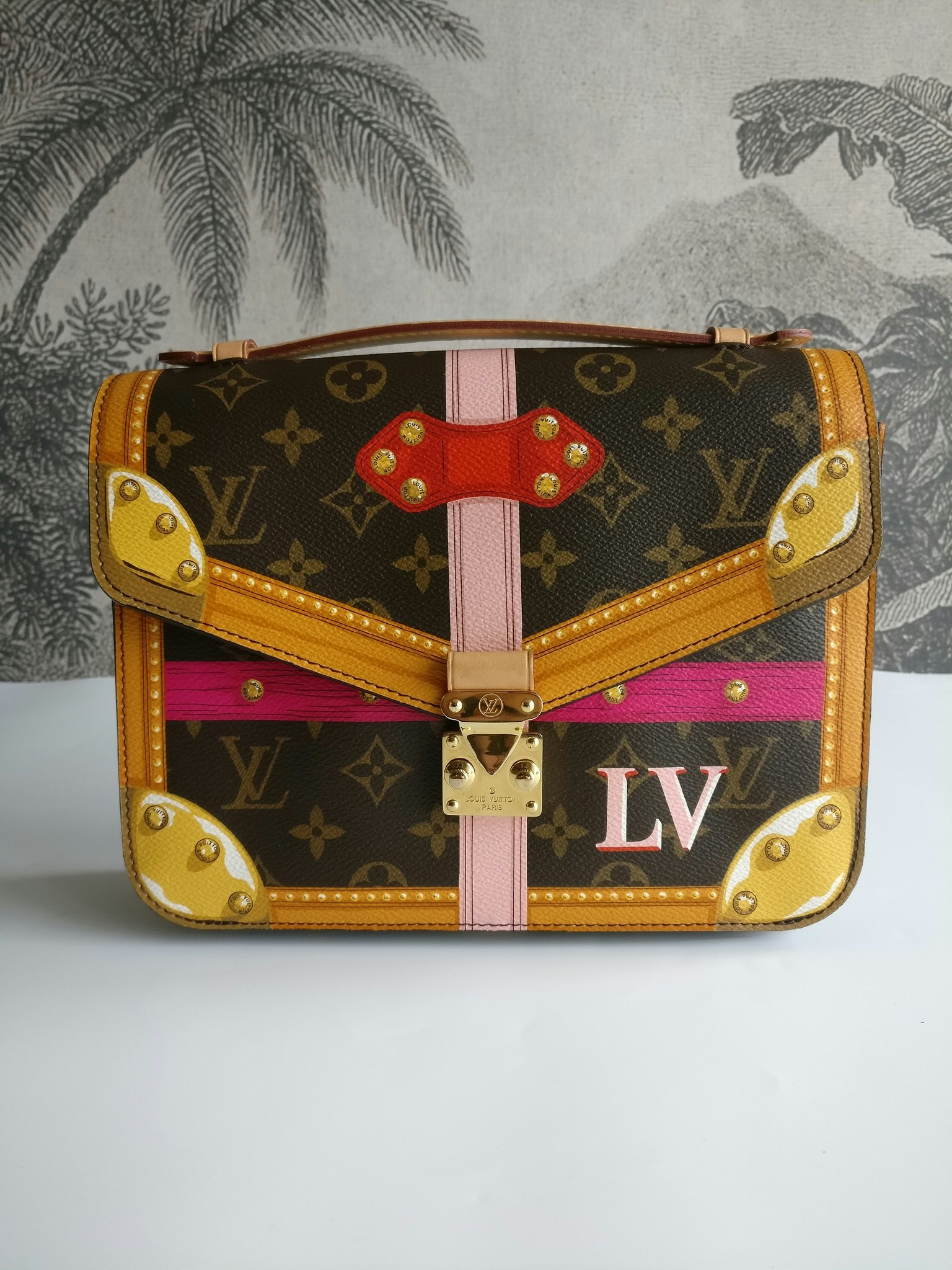 Louis Vuitton Monogram Summer Trunks Pochette Metis 256609