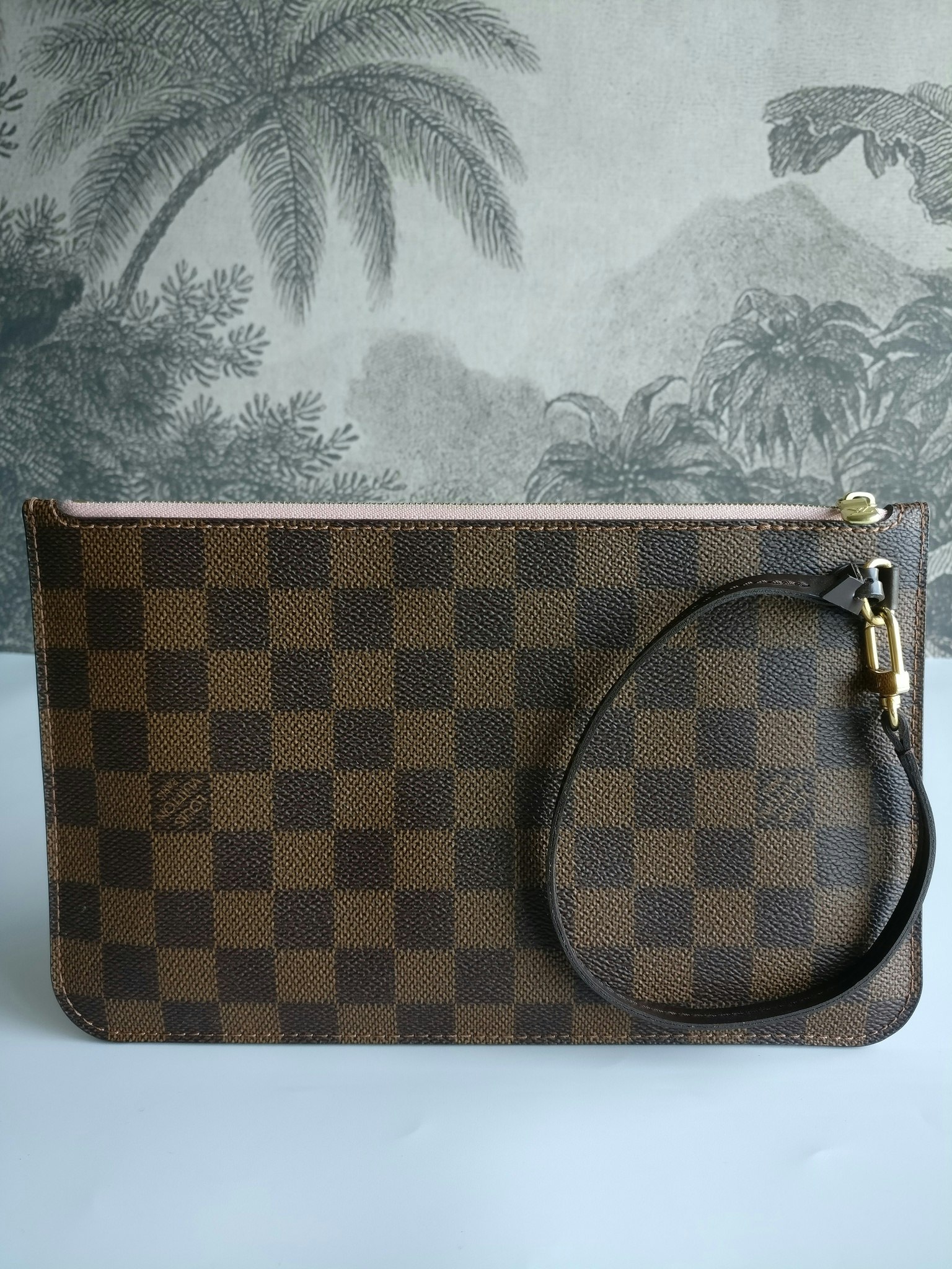 Louis Vuitton Damier Ebene Neverfull Pochette Rose Ballerine - A World Of  Goods For You, LLC